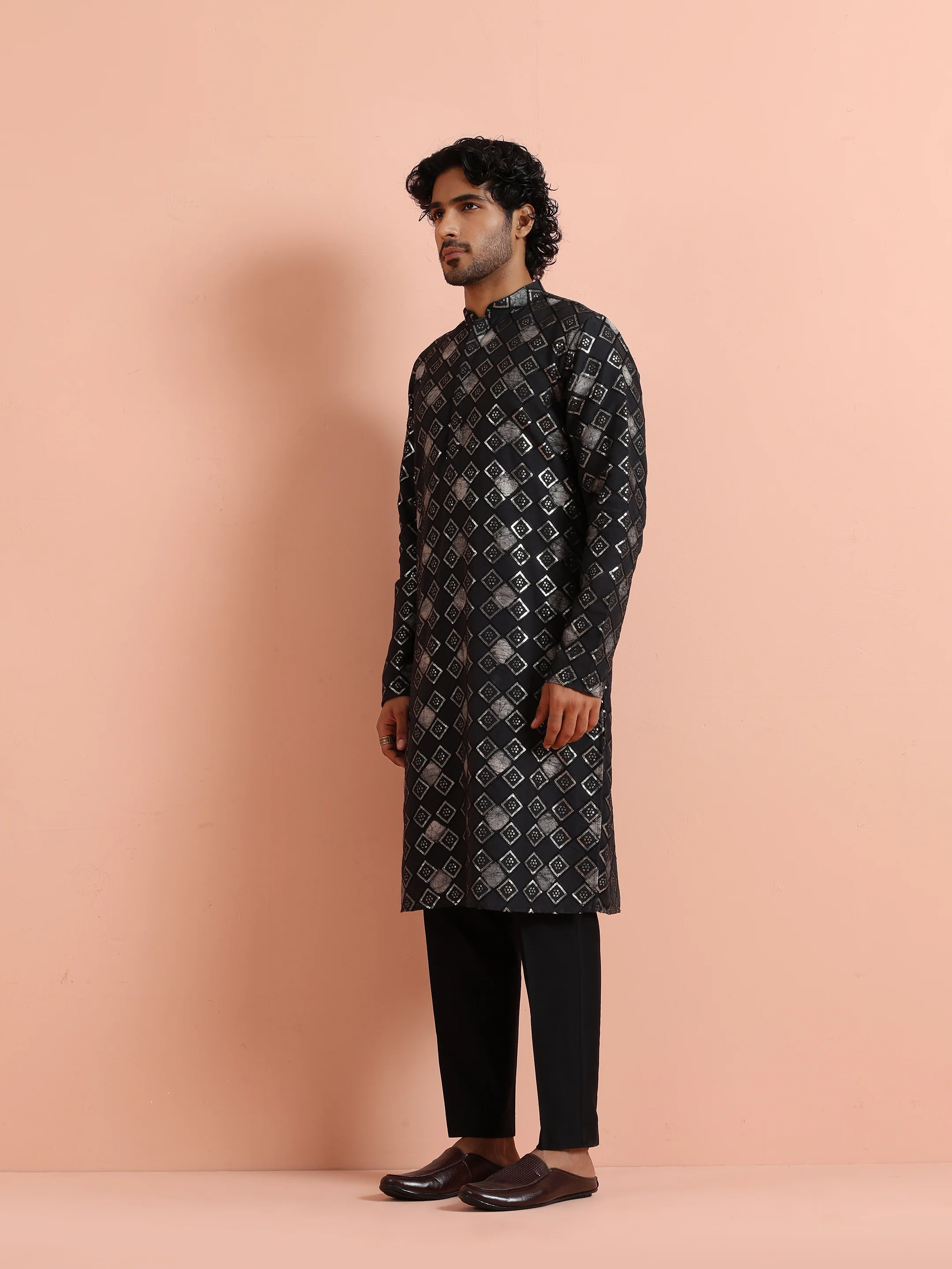 Black Chanderi Cotton Printed Kurta Trouser Set - Image 2