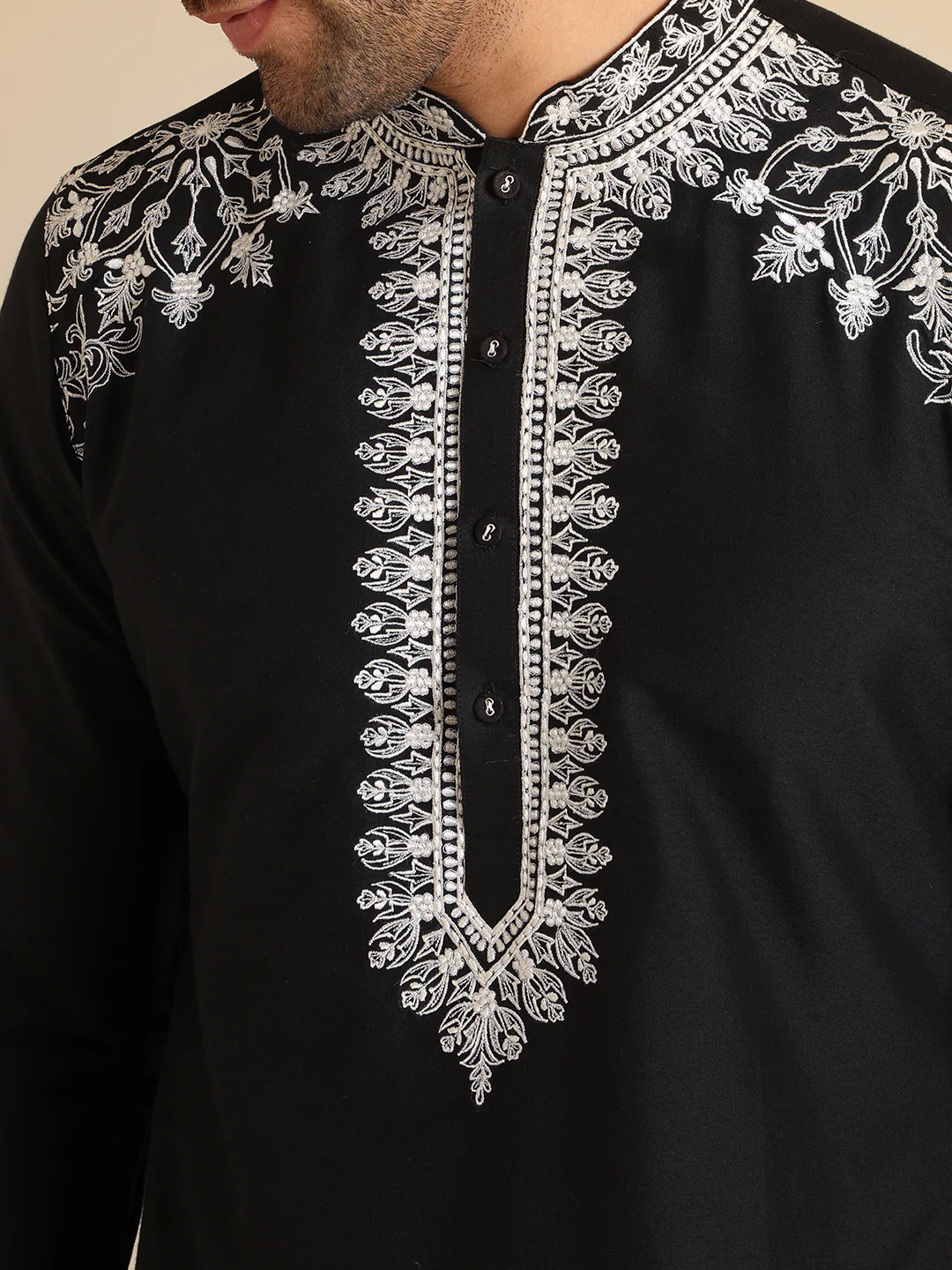Black Cotton Blend Embroidered Long Kurta - Image 5