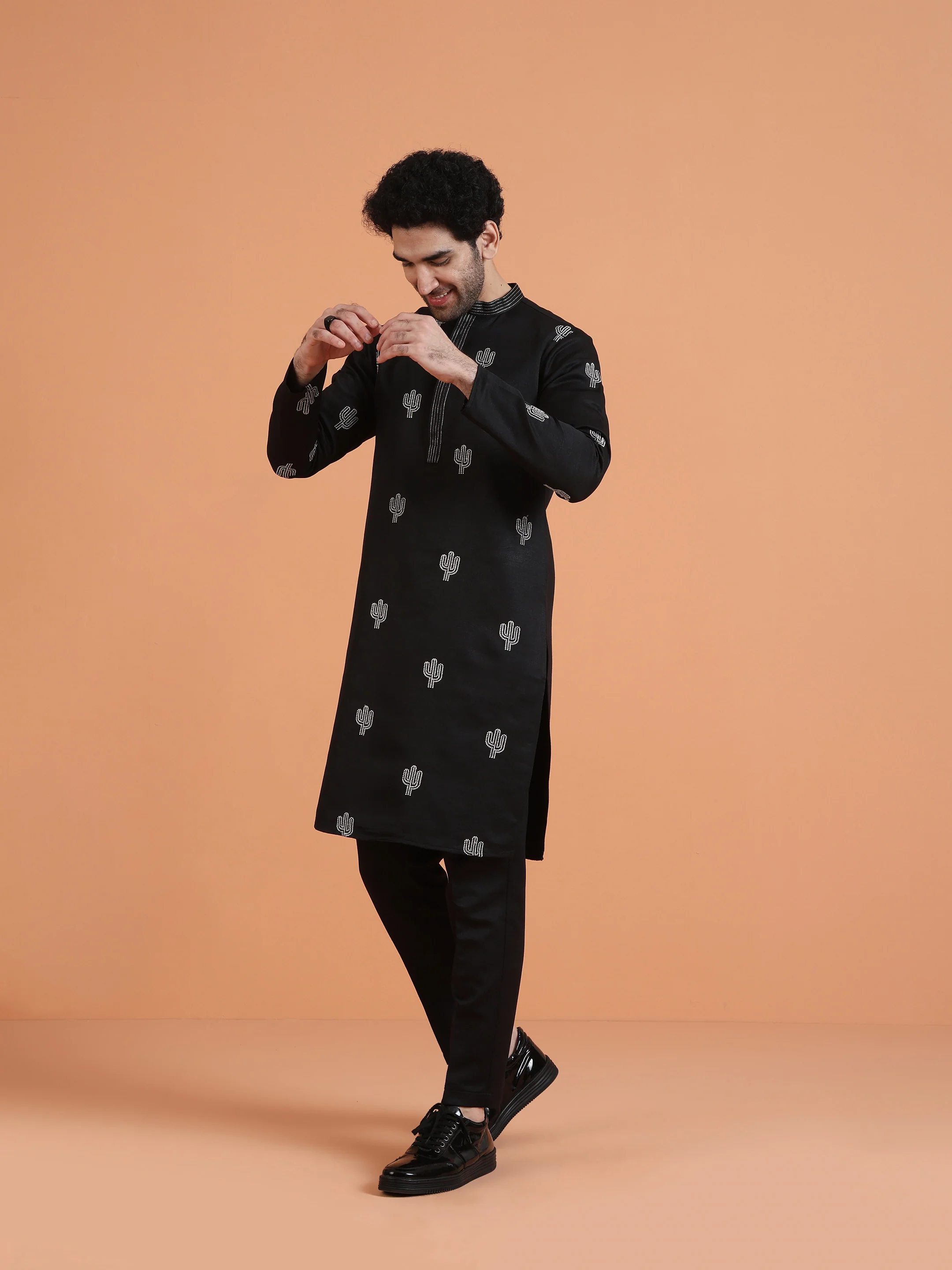 Black Embroidered Kurta with Black Trouser Set – Contemporary Festive Outfit - Image 3