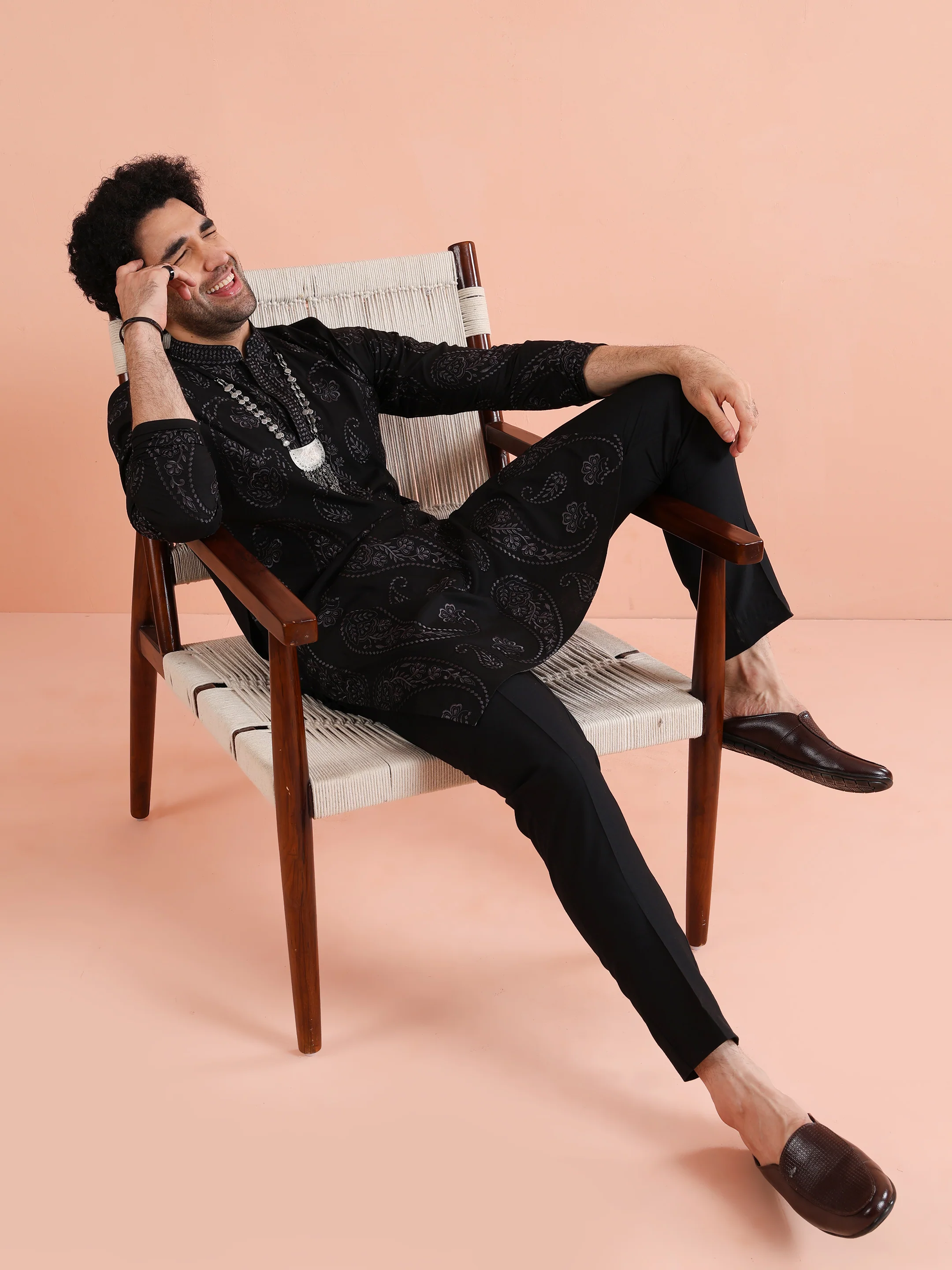 Black Embroidered Silk Blend Kurta - Image 9