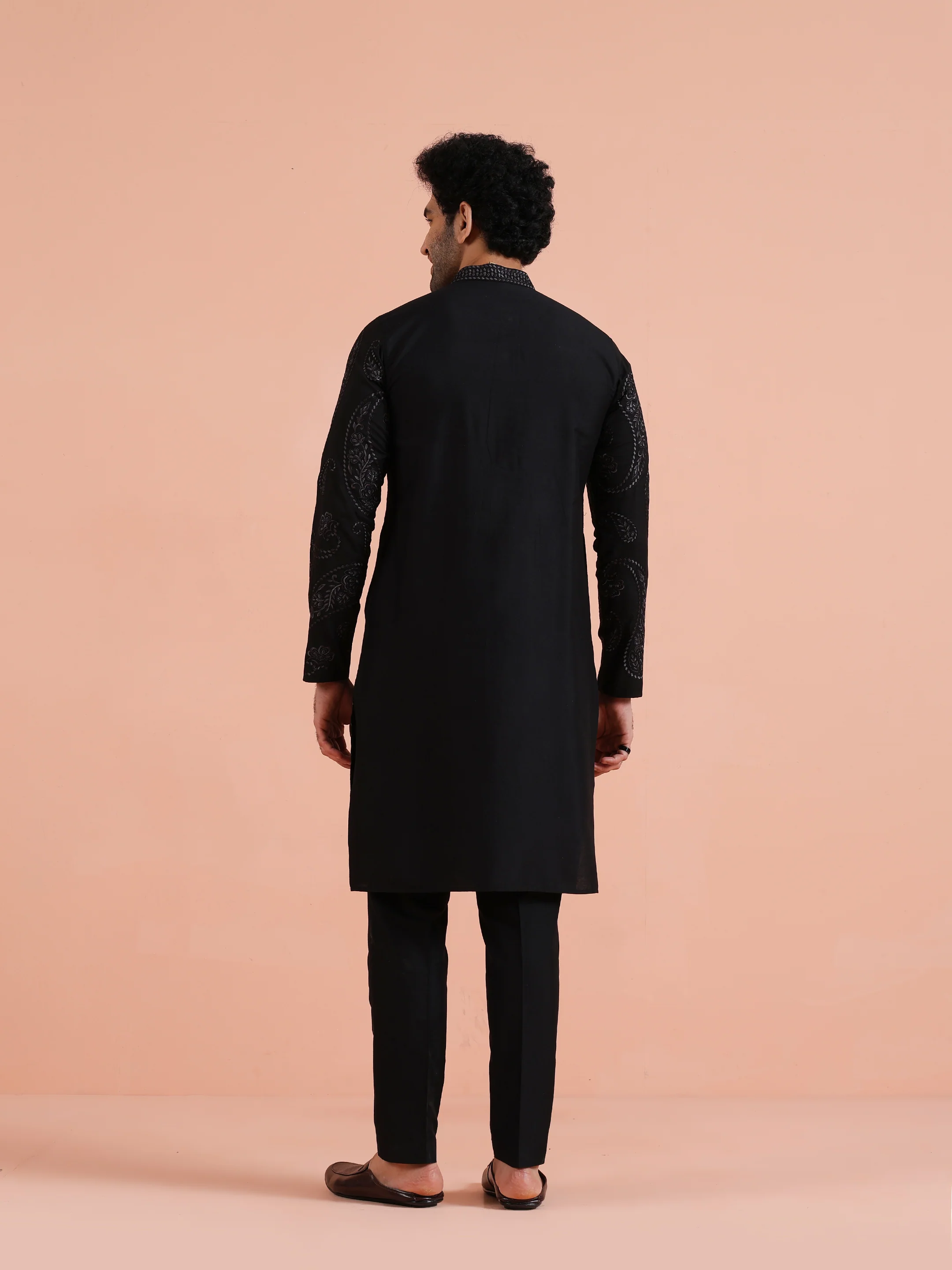 Black Paisley Embroidered Kurta Set - Image 4