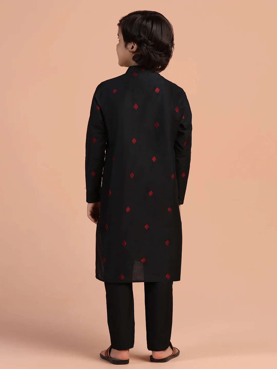 Black Red Embroidered Kurta - Image 4