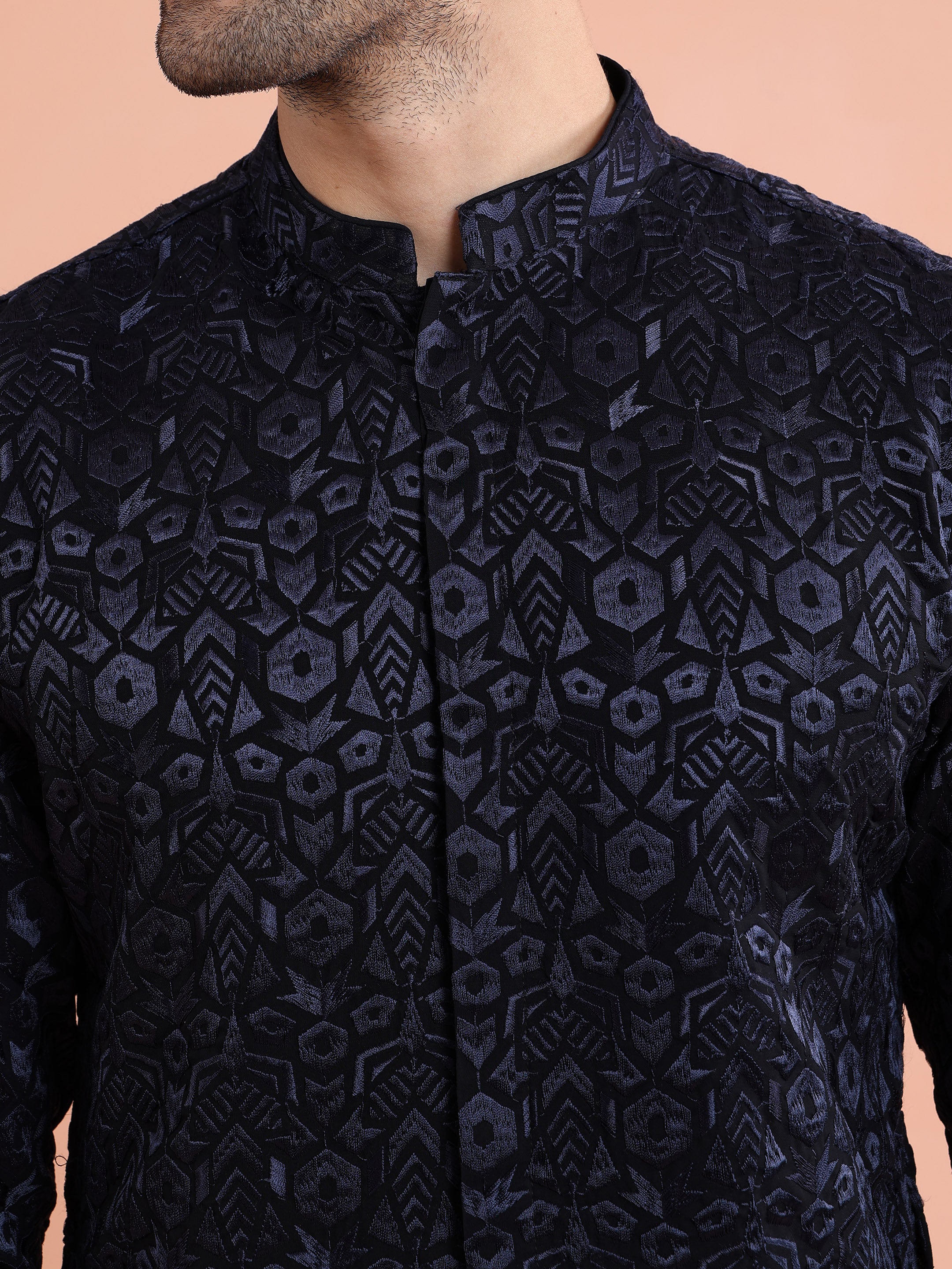 Blue Textured Kurta Trouser Set - Image 5