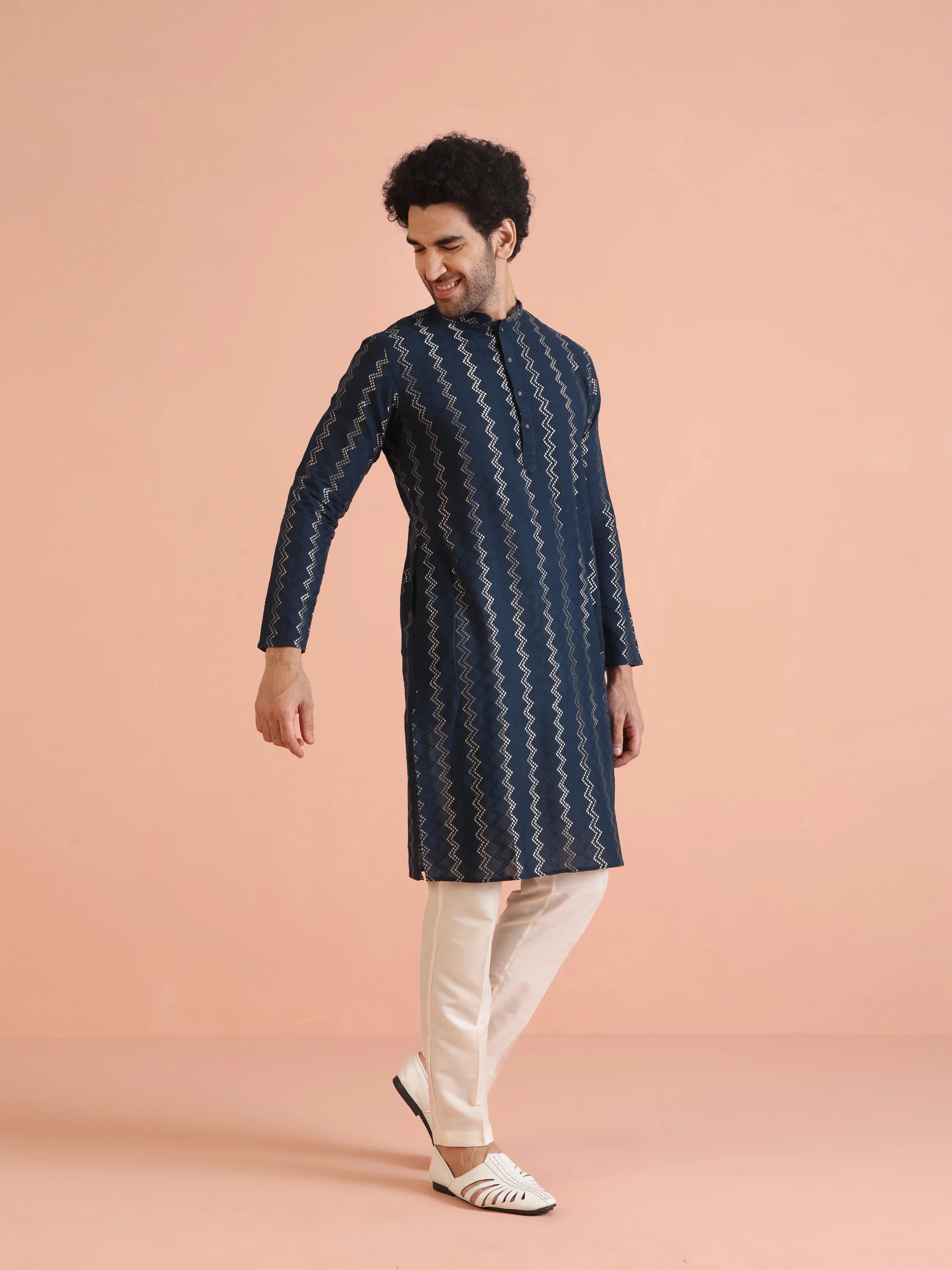 Blue Cotton Blend Embroidered Kurta Trouser Set - Image 2