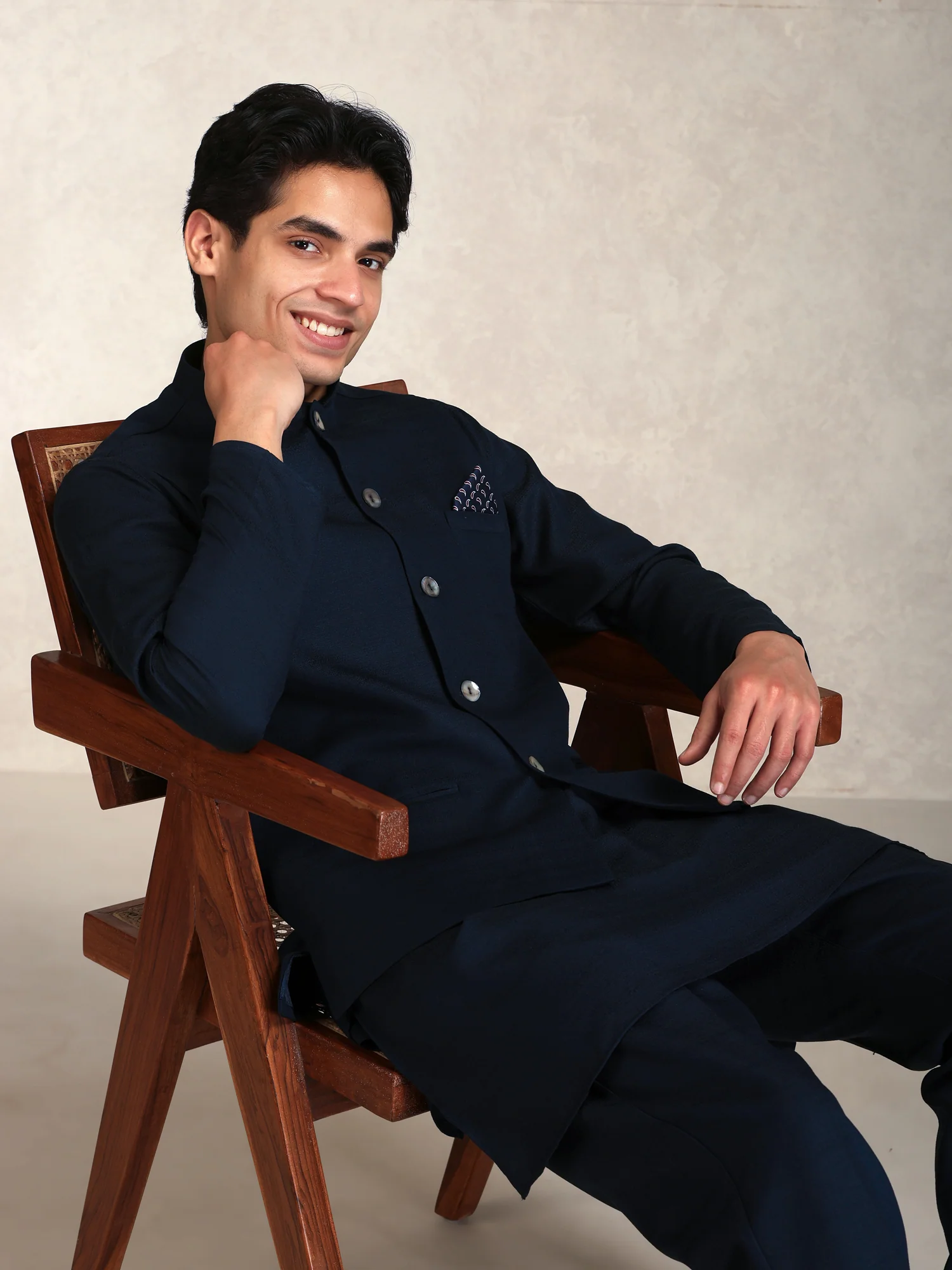 Blue Poly Viscose Solid Mid Kurta Jacket Trouser Set - Image 8