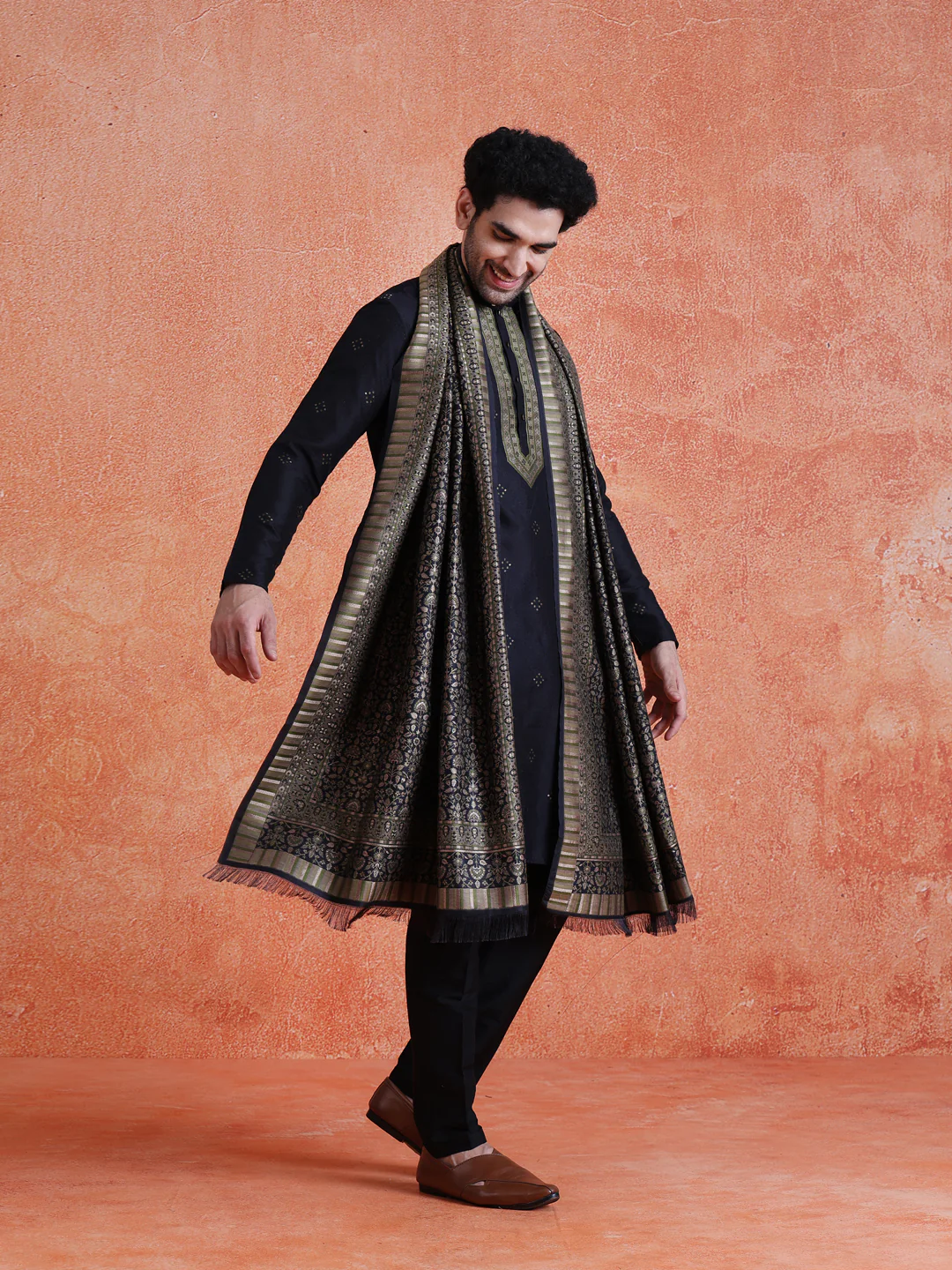 Blue Silk Blend Jacquard Kurta Trouser Set With Dupatta - Image 2