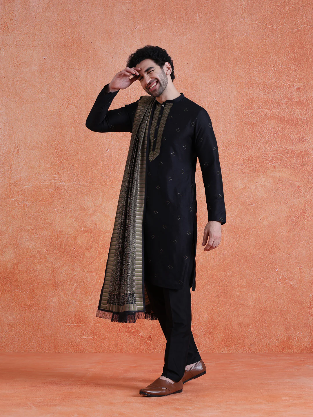 Blue Silk Blend Jacquard Kurta Trouser Set With Dupatta - Image 3