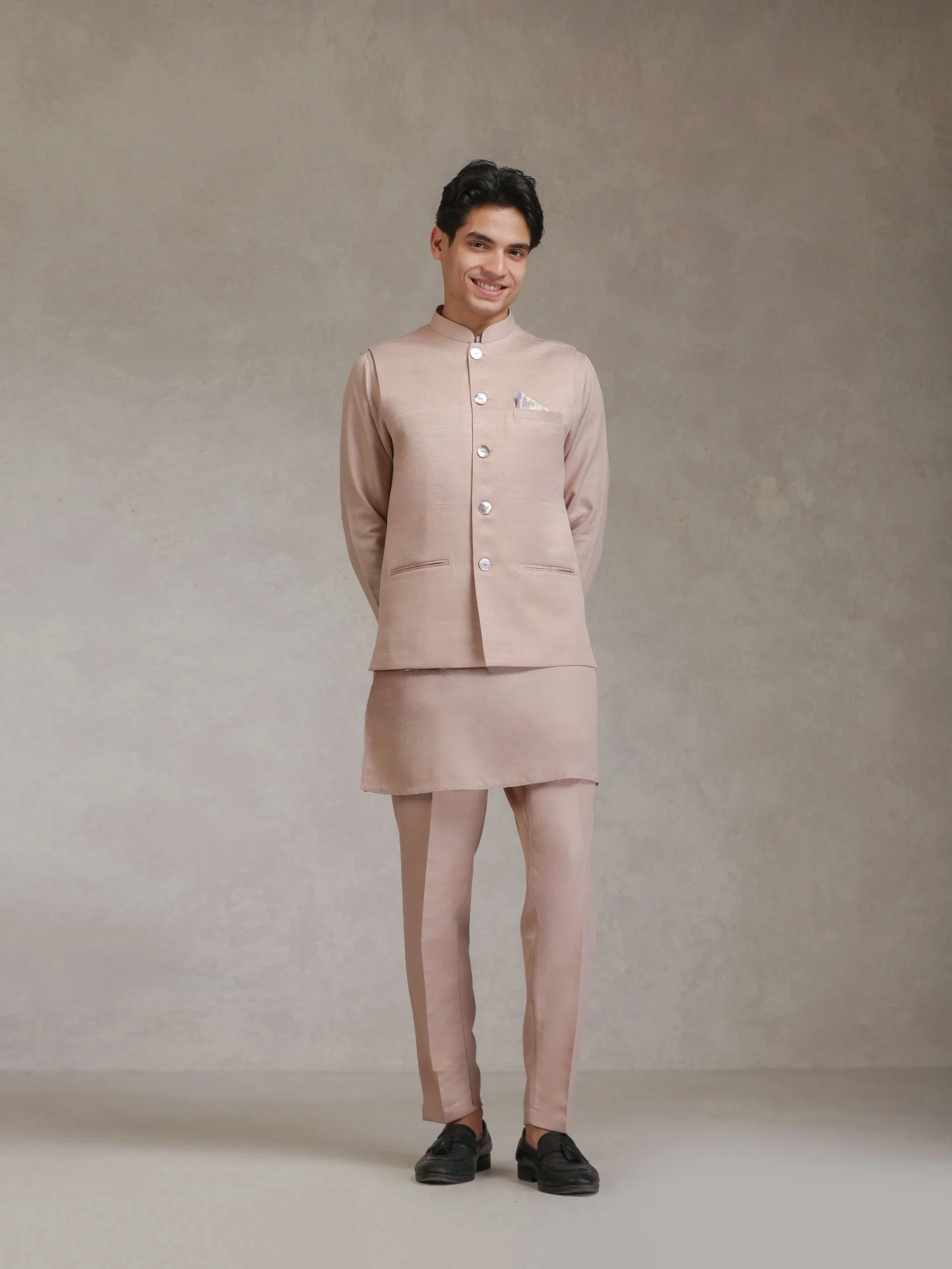Blush Pink Poly Viscose Solid Mid Kurta Jacket Trouser Set - Image 9
