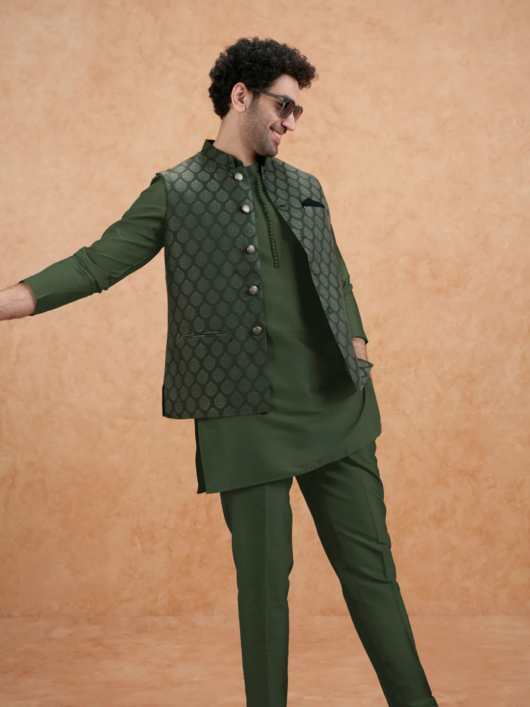Bottle Green Silk Blend Textured Mid Kurta Jacket Trouser Set - Image 10