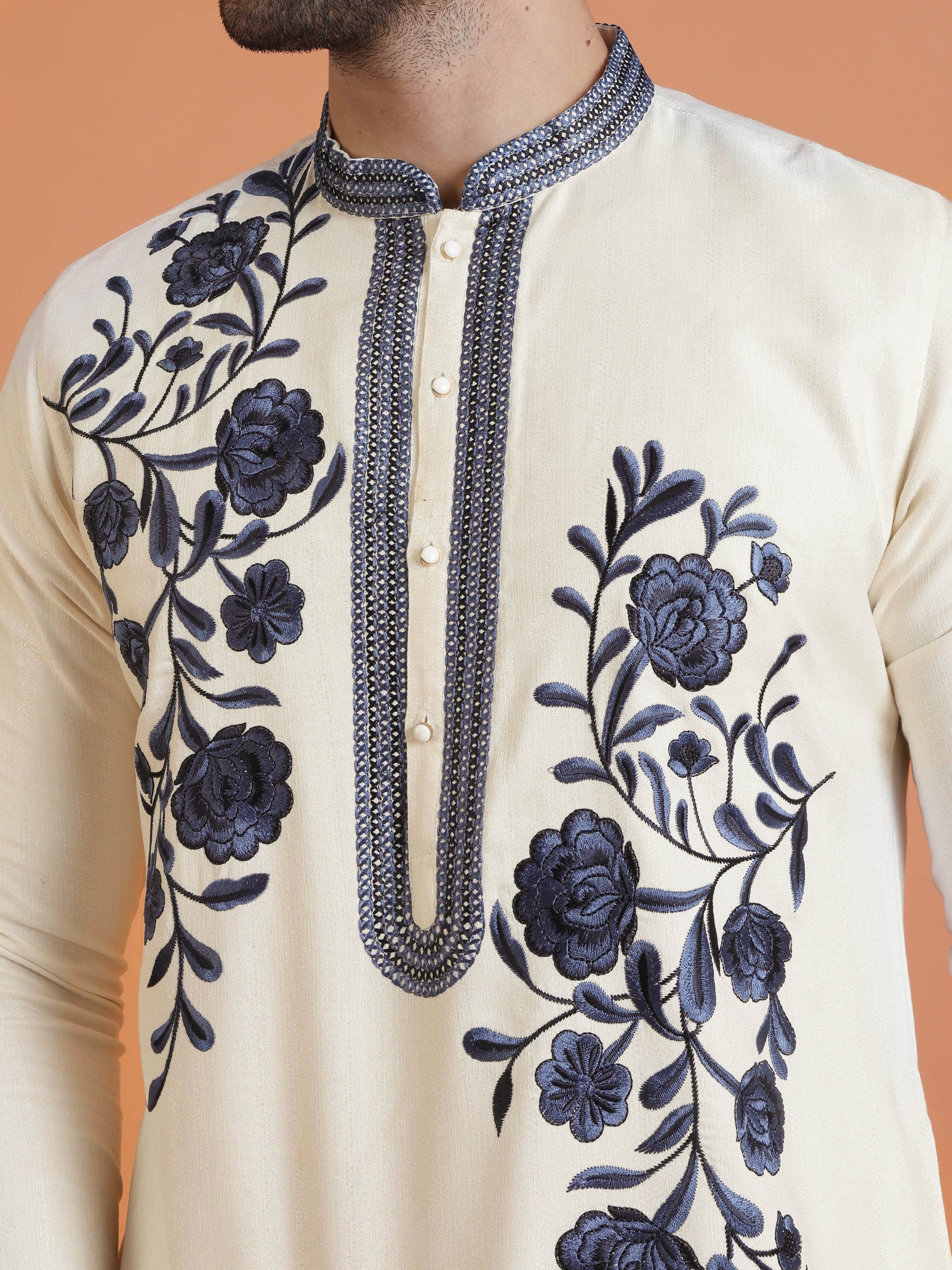 Cream Cotton Silk Embroidered Kurta - Image 5