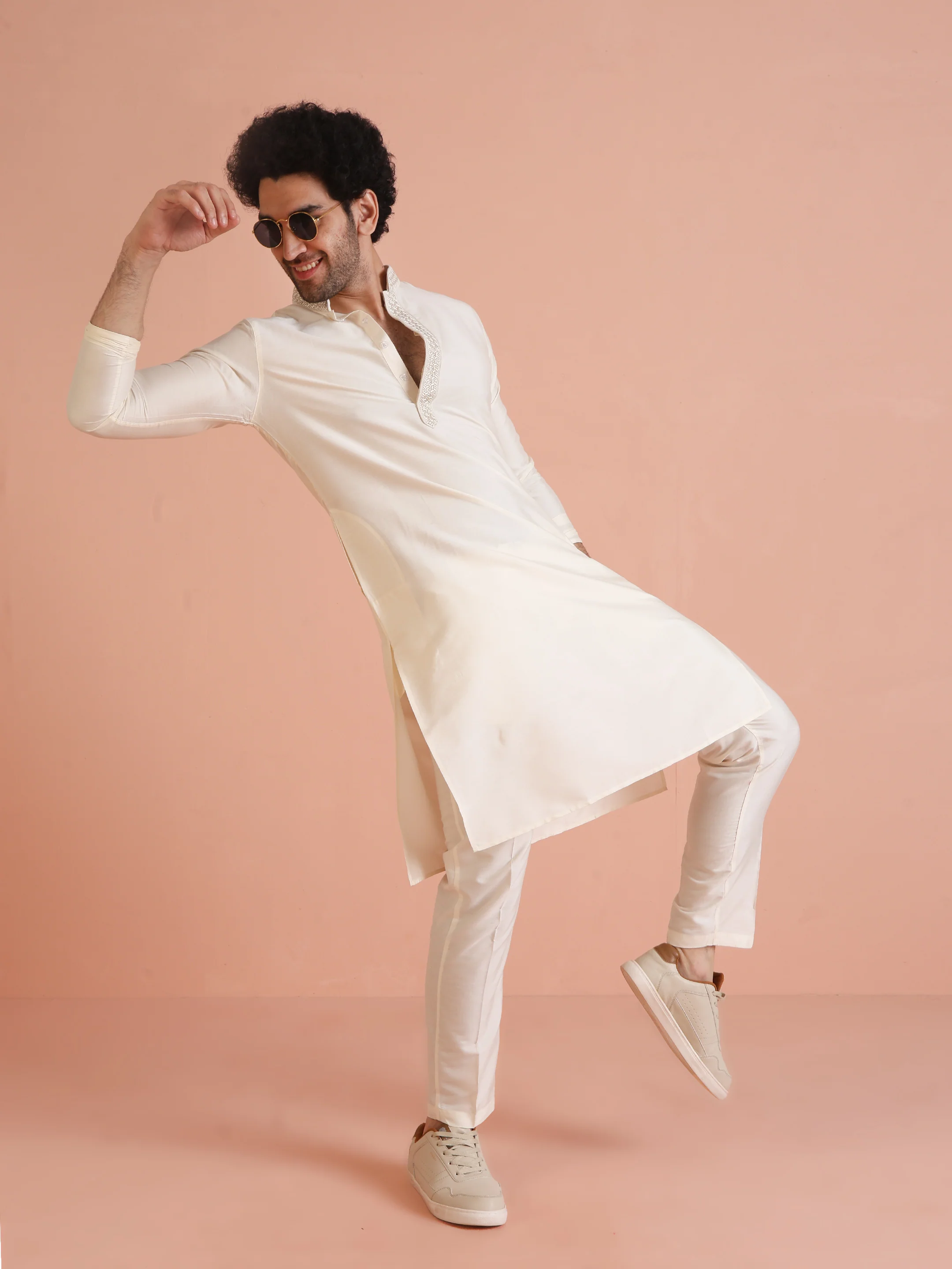 Cream Silk Blend Embroidered Long Kurta - Image 6