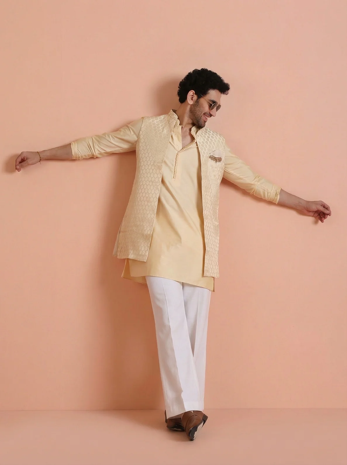 Cream Silk Blend Jacquard Mid Kurta Front Open Jacket Wide Leg Trouser Set - Image 2