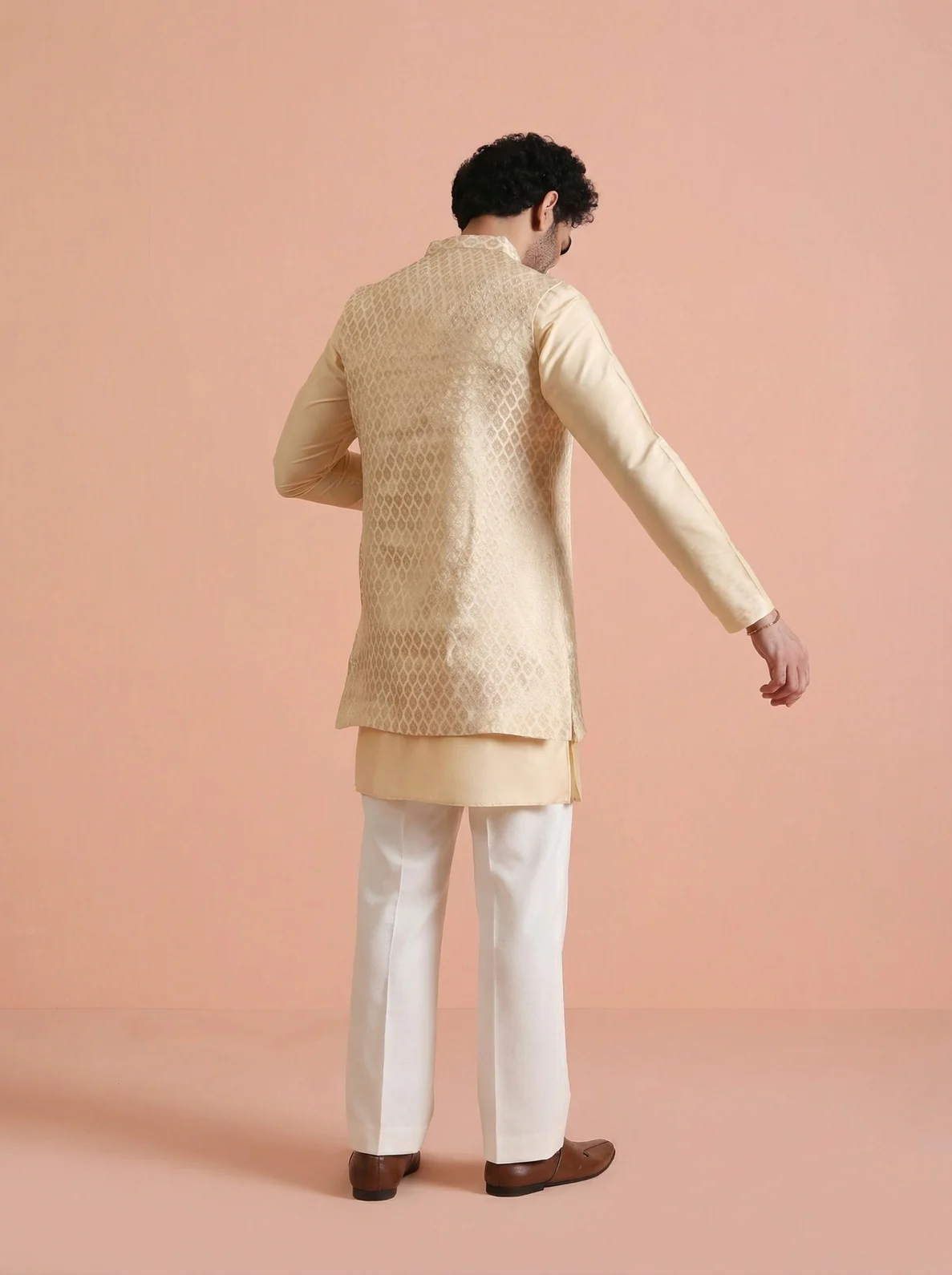 Cream Silk Blend Jacquard Mid Kurta Front Open Jacket Wide Leg Trouser Set - Image 3