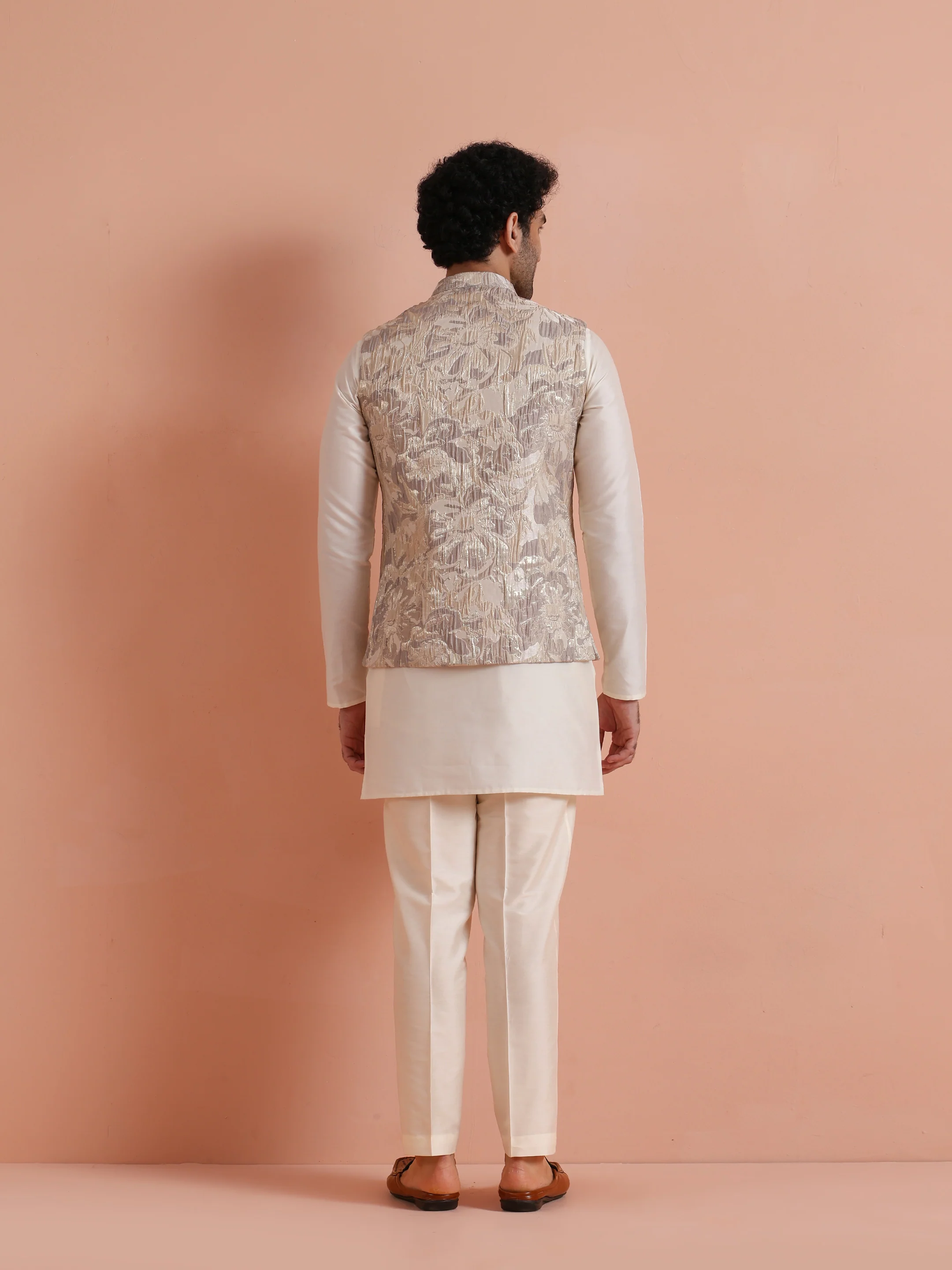 Cream Silk Blend Kurta Jacket Set - Image 4