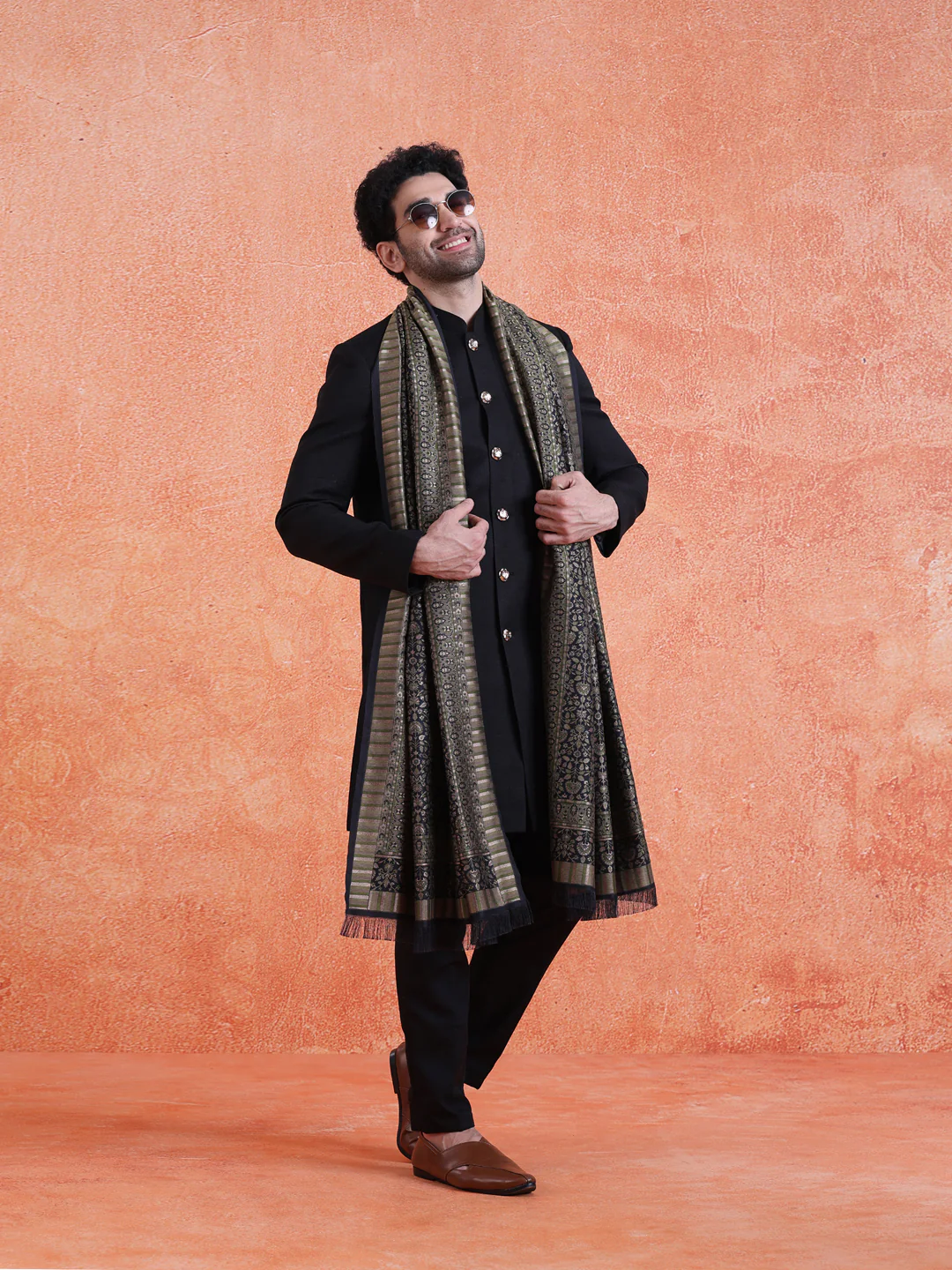 Dark Green Silk Blend Jacquard Dupatta - Image 3