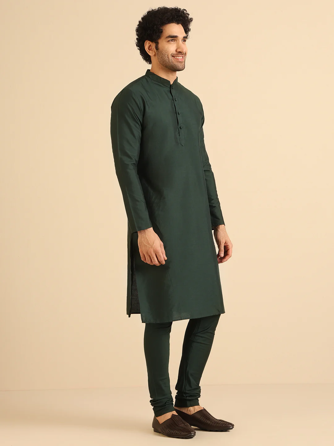 Green Cotton Blend Solid Kurta Churidar Set - Image 2