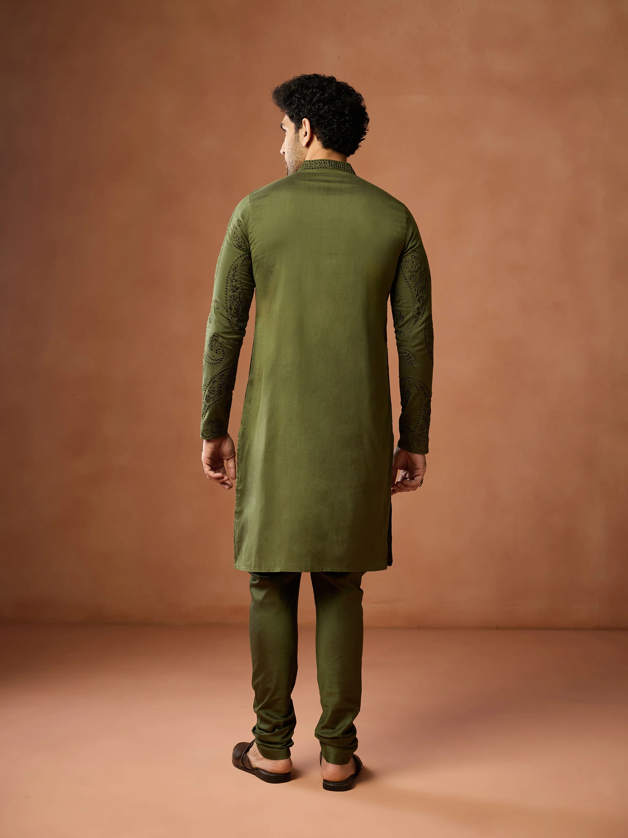 Green Embroidered Cotton Kurta Set - Image 6