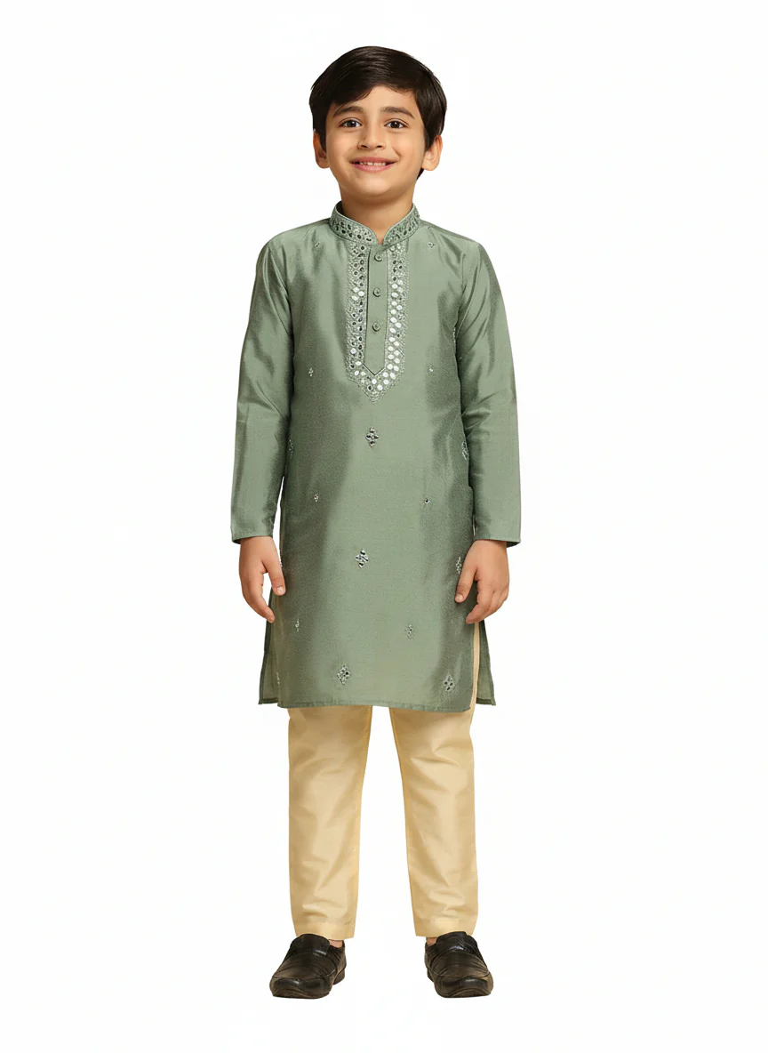 Green Self Design Kurta Pyjama Set - Image 7