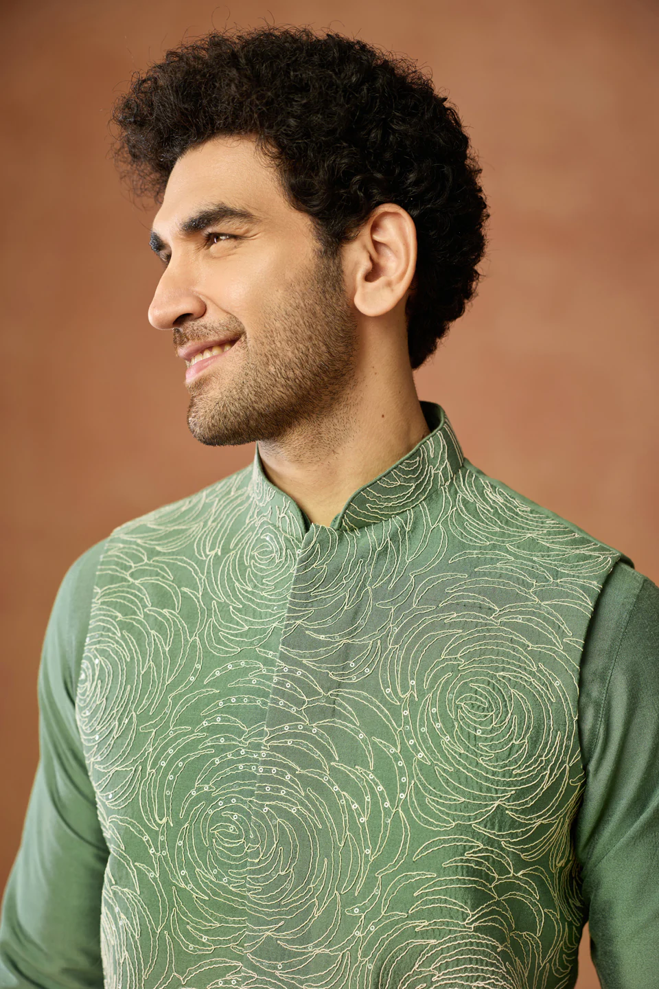 Green Silk Blend Embroidered Jacket Kurta Trouser Set - Image 4