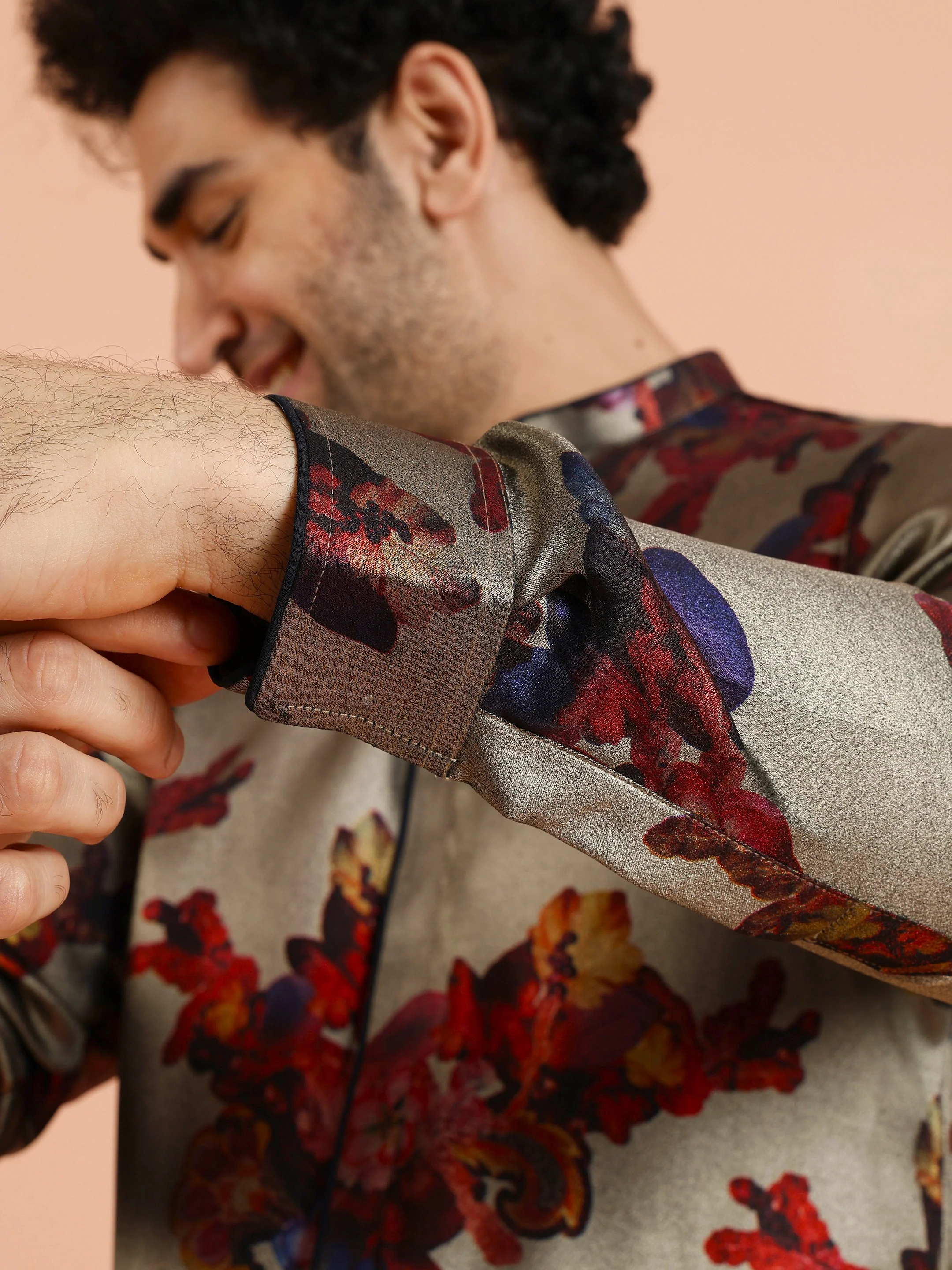 Grey Floral Silk Blend Kurta Set - Image 6