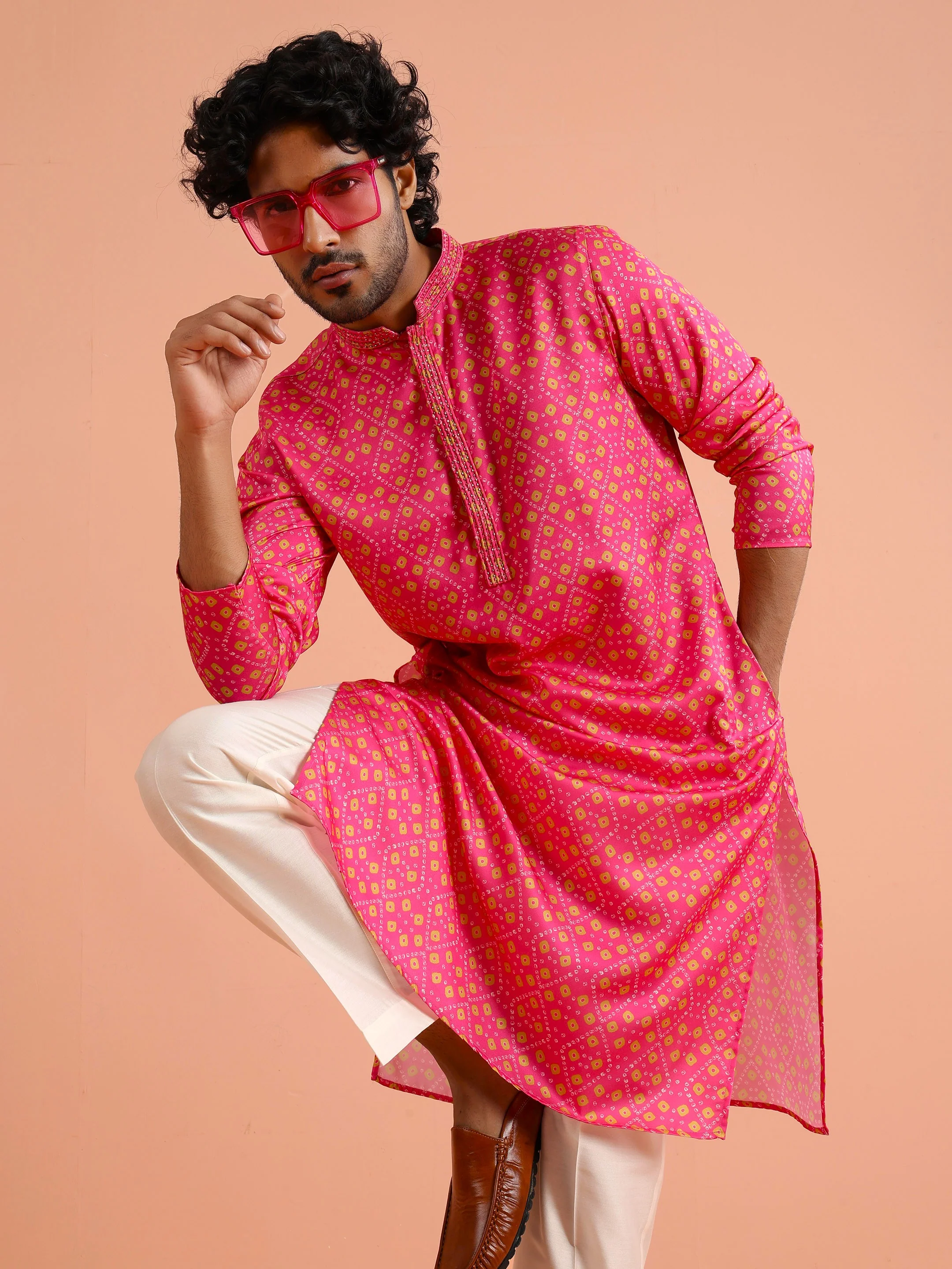Pink Silk Printed Geometric Kurta Trouser Set - Image 9