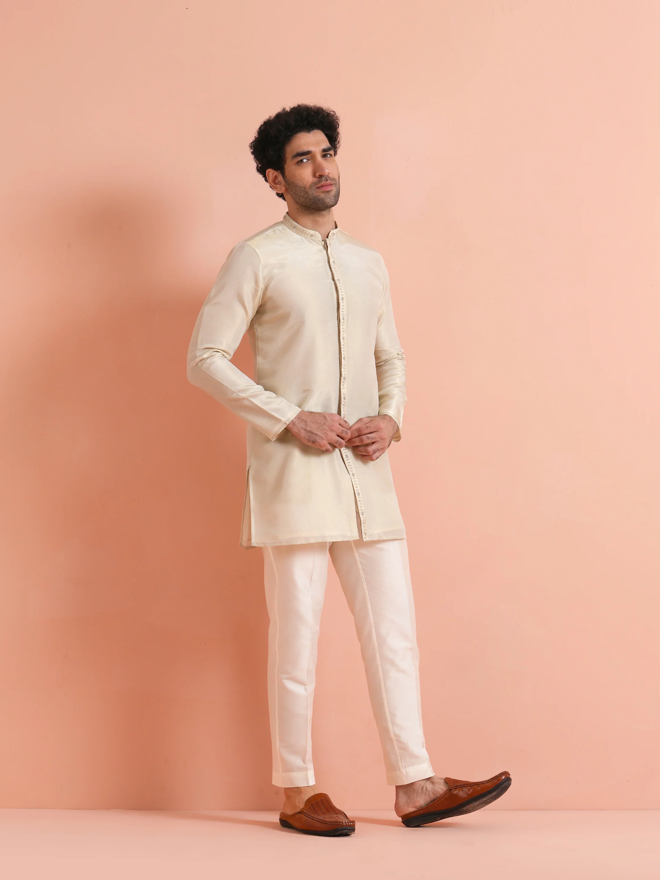 Ivory Kurta with Subtle Embroidery - Image 2