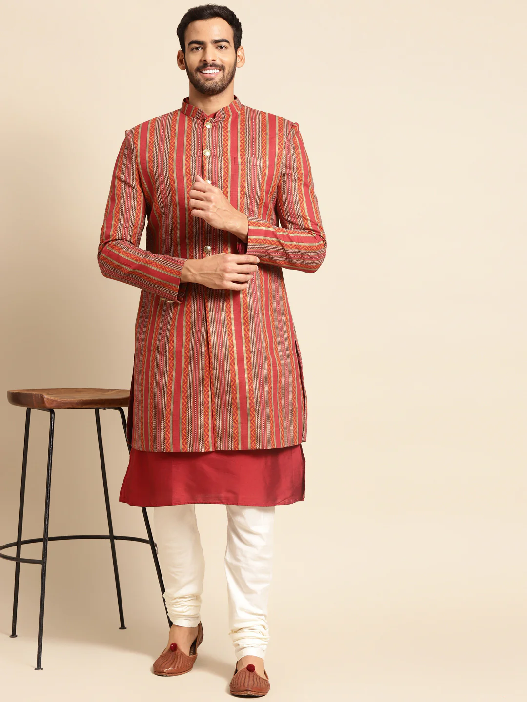Kisah Men's Red Indowestern Set With Kurta and Churidar - Image 2