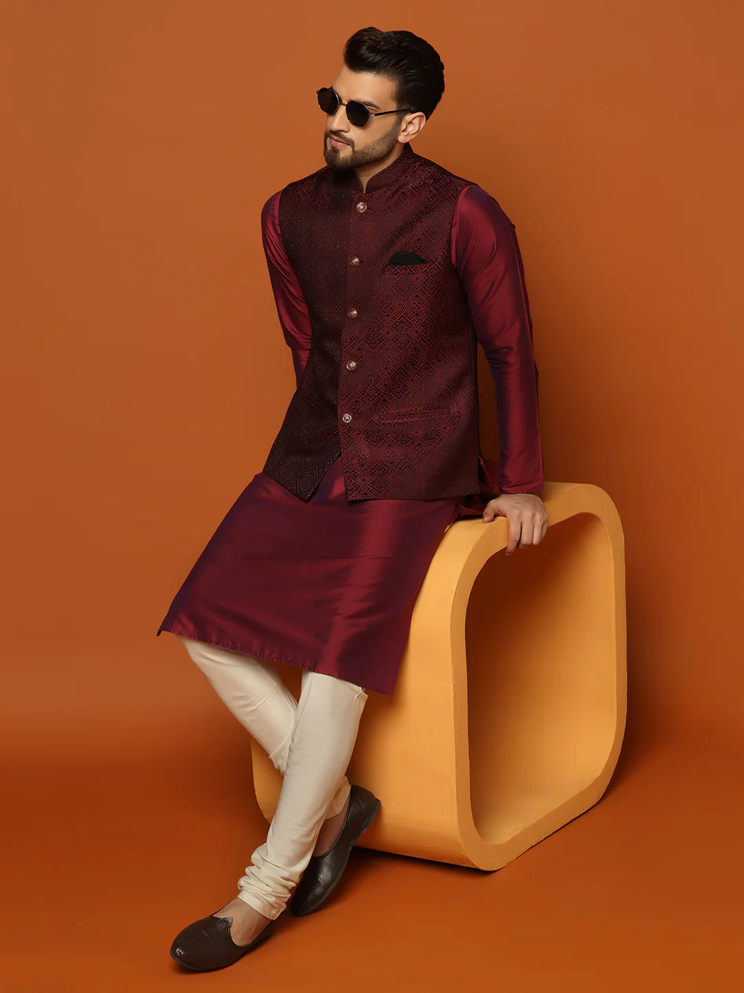 Maroon Cotton Woven Nehru Jacket Kurta Churidar - Image 8