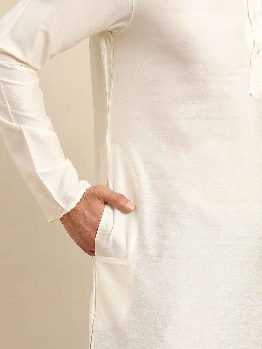 Kisah Men White Kurta Jacket Set - Image 3