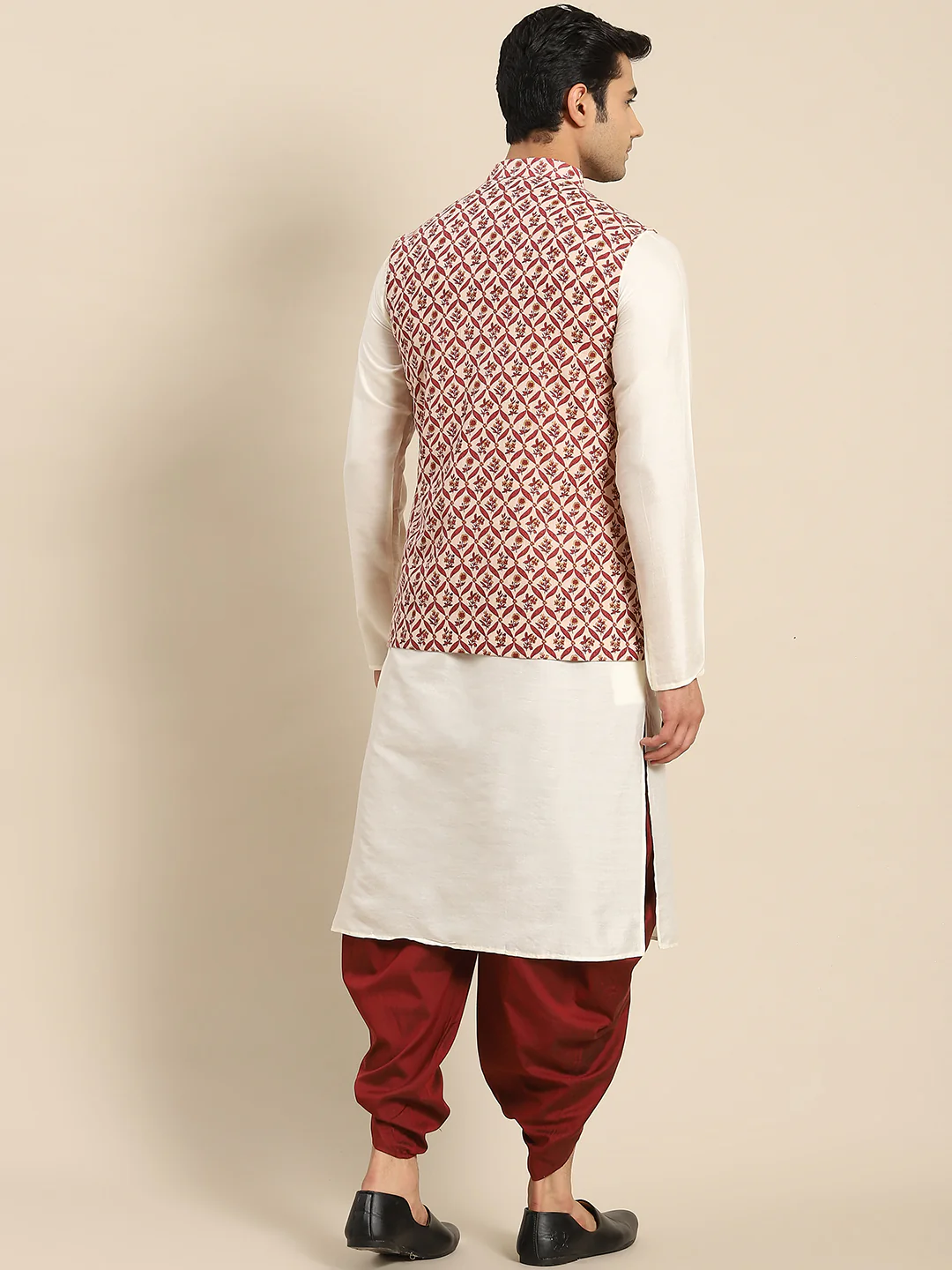 Kisah Men White Kurta Jacket Set - Image 8