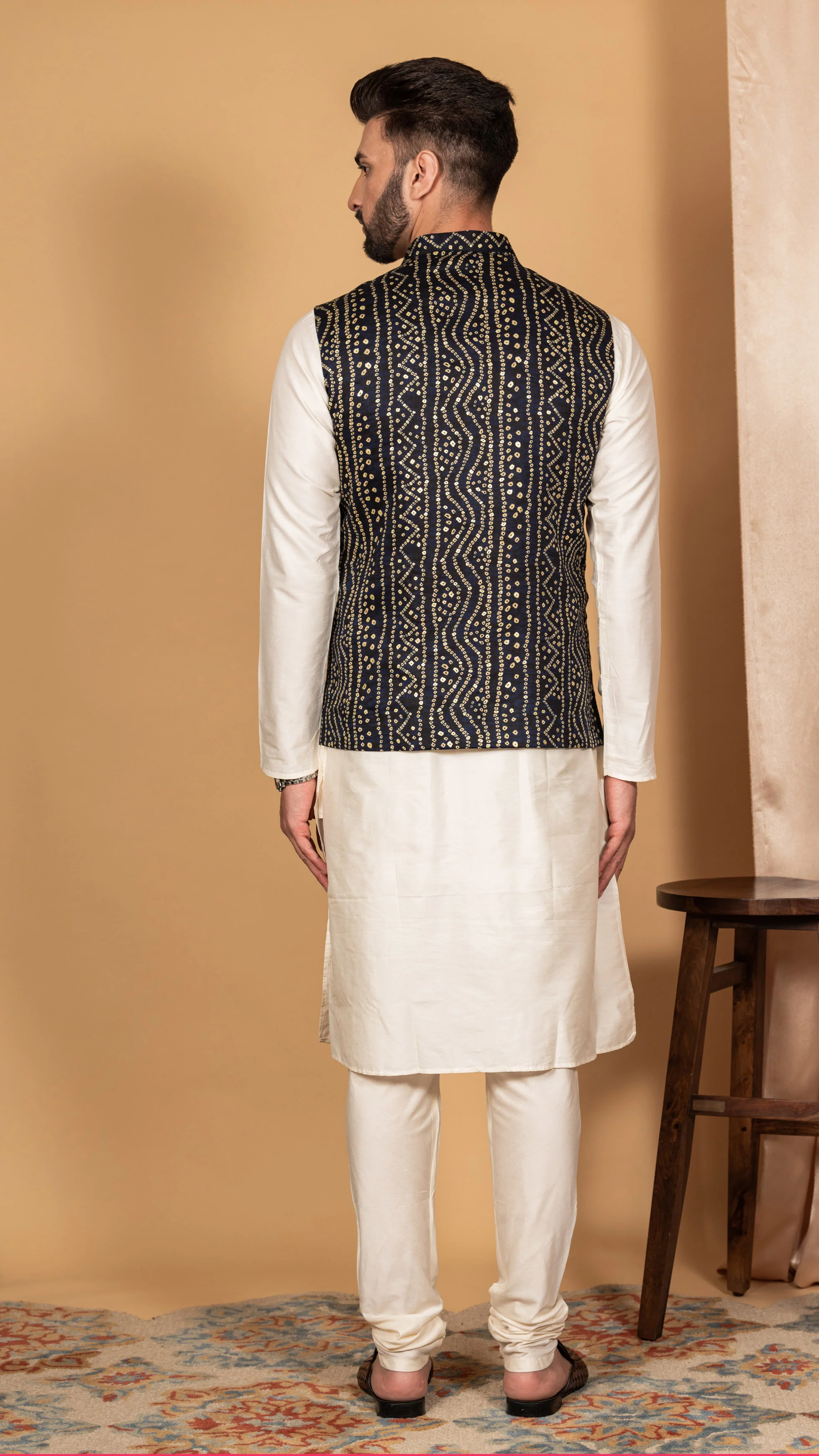 Men Navy Blue Kurta Jacket Set - Image 3