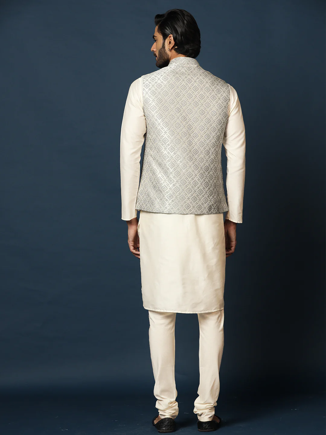Cream Silk Blend Woven Nehru Jacket Kurta Churidar Set - Image 4