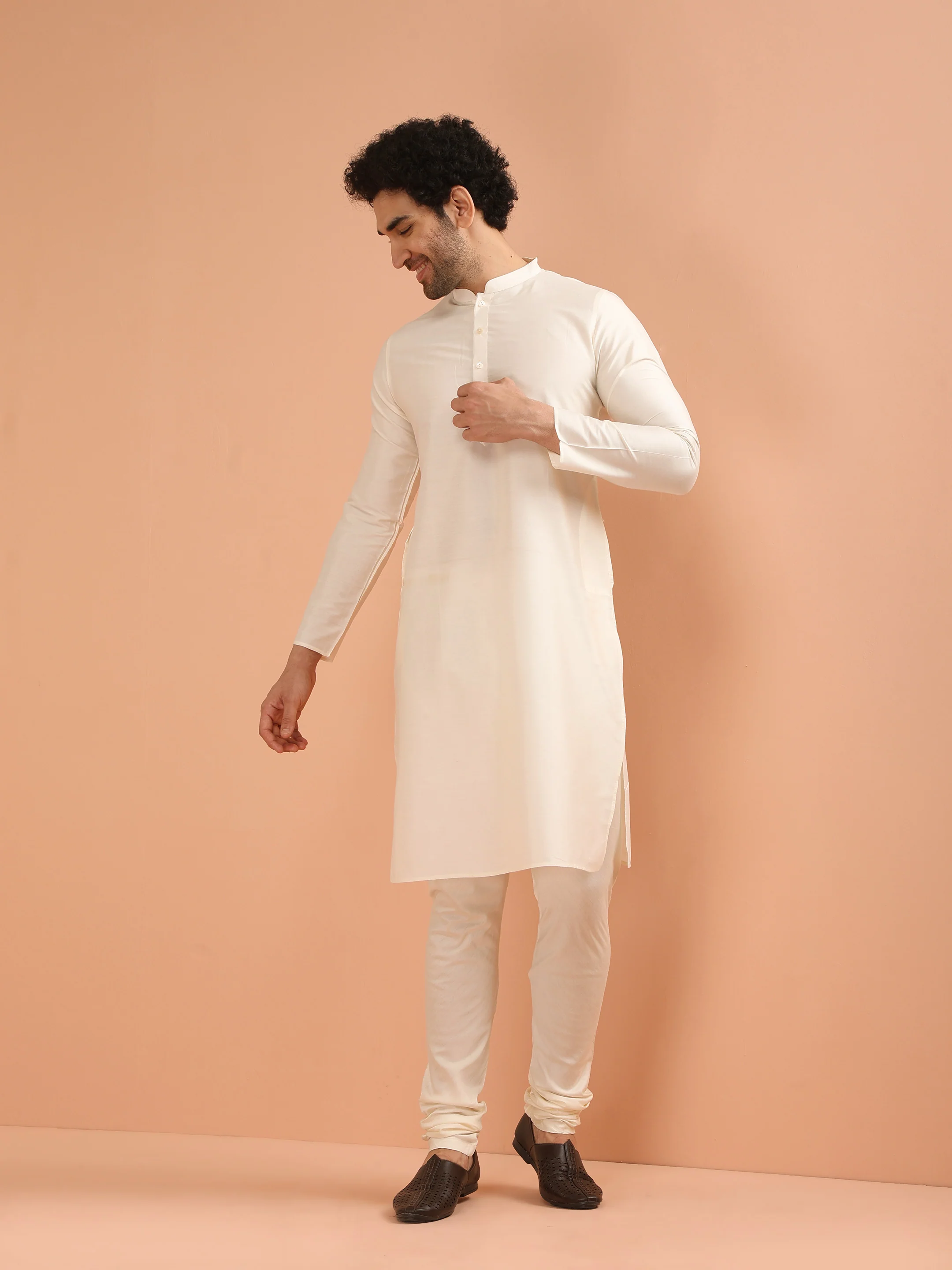 Men Yellow Solid Dyed Kurta Indowestern Churidar Set - Image 5