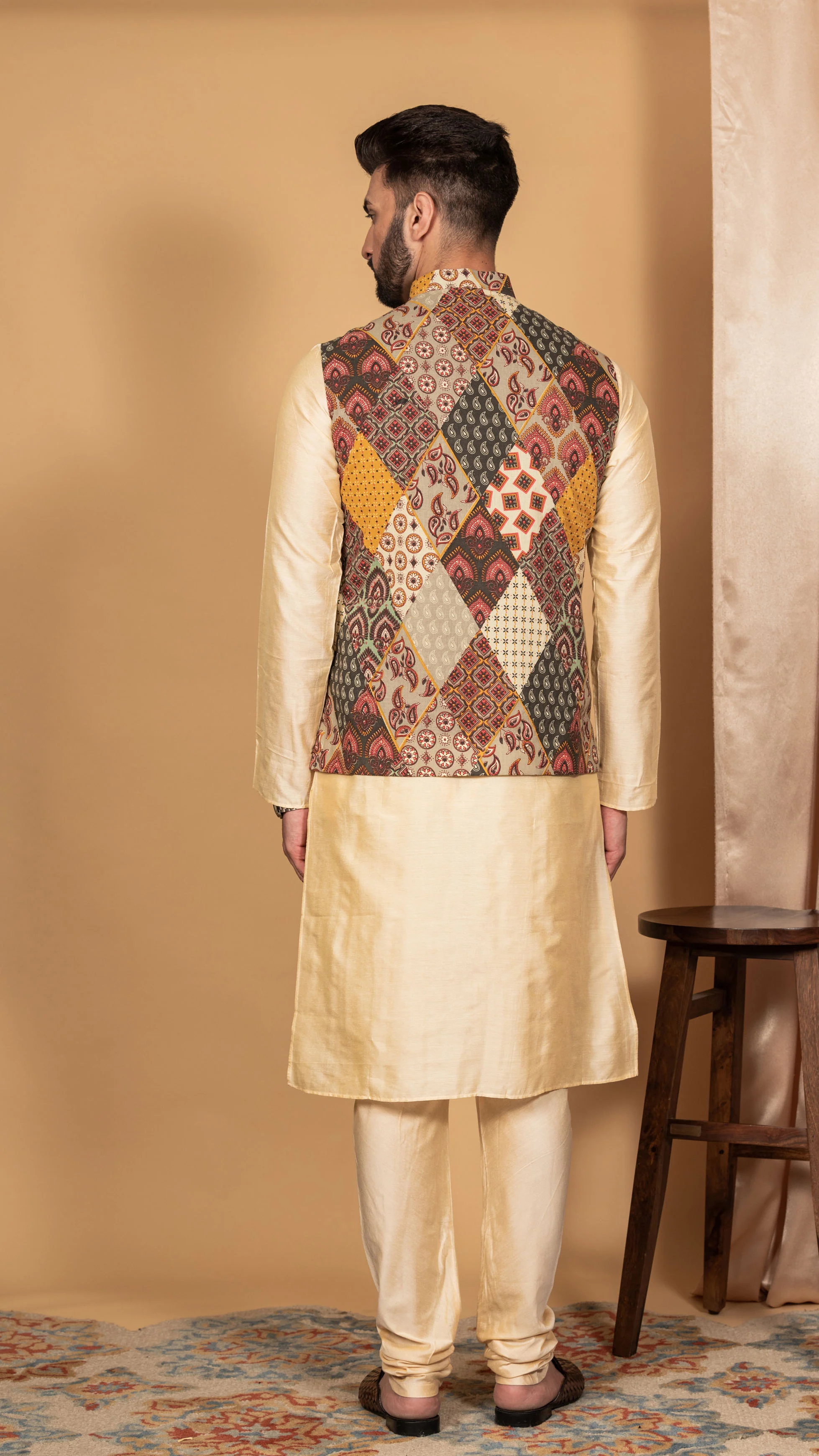 Men Multi Kurta Jacket Set - Image 4