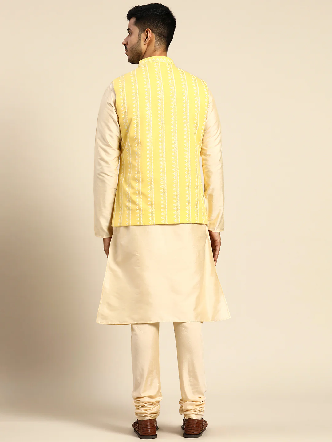 Kisah Men Yellow Color Kurta Jacket Set - Image 6