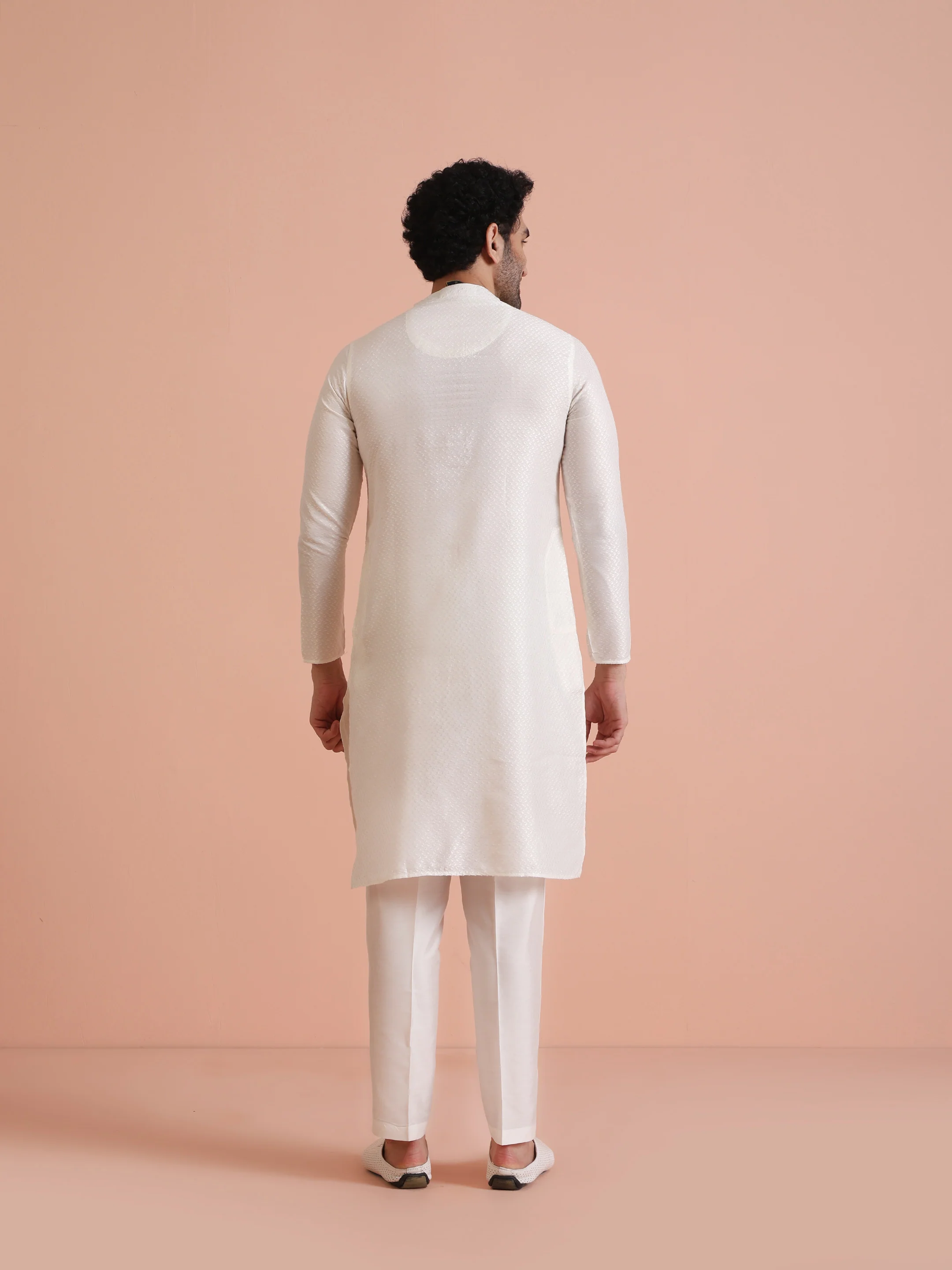 Men White Woven Design Kurta - Image 5