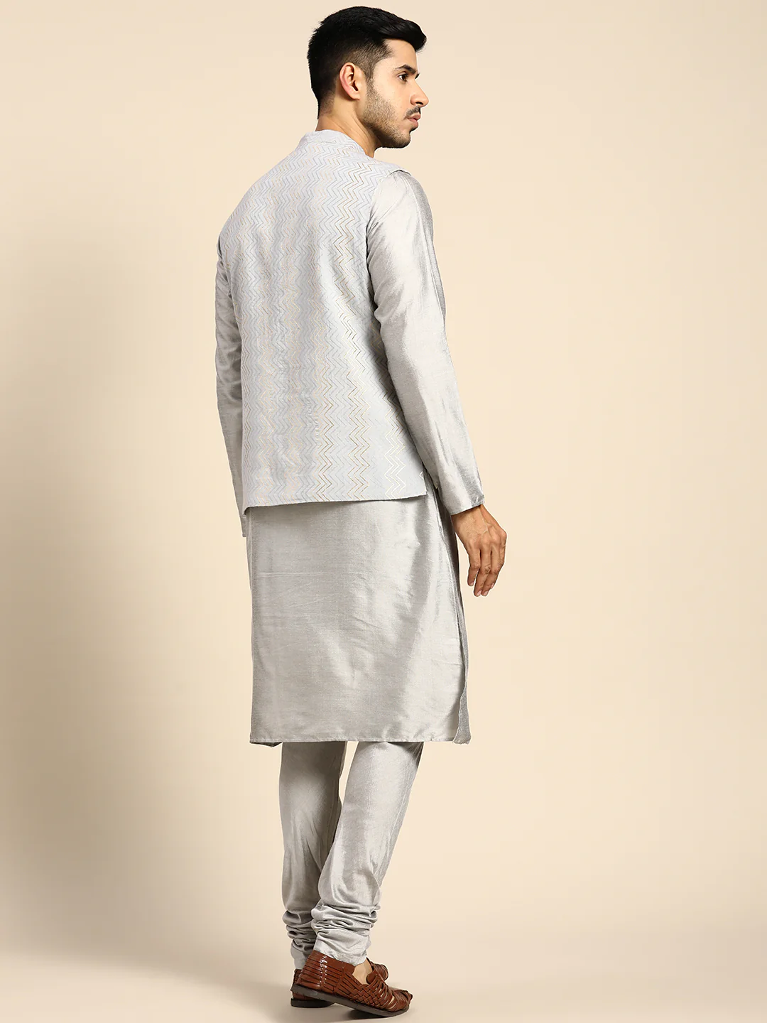 Men Grey Color Kurta Jacket Set - Image 2