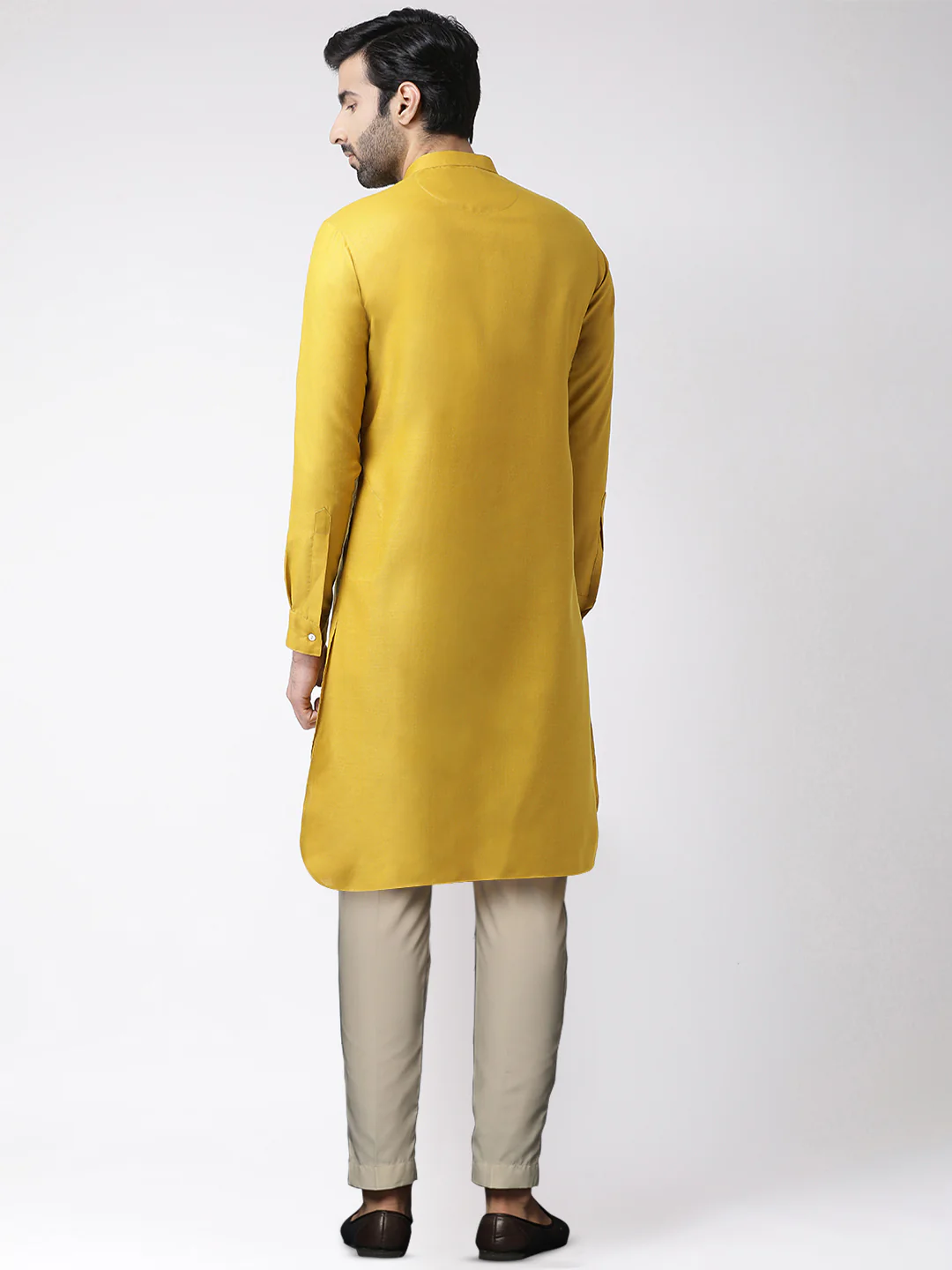 Kisah Men's Mustard Kurta Trousers Set - Image 3