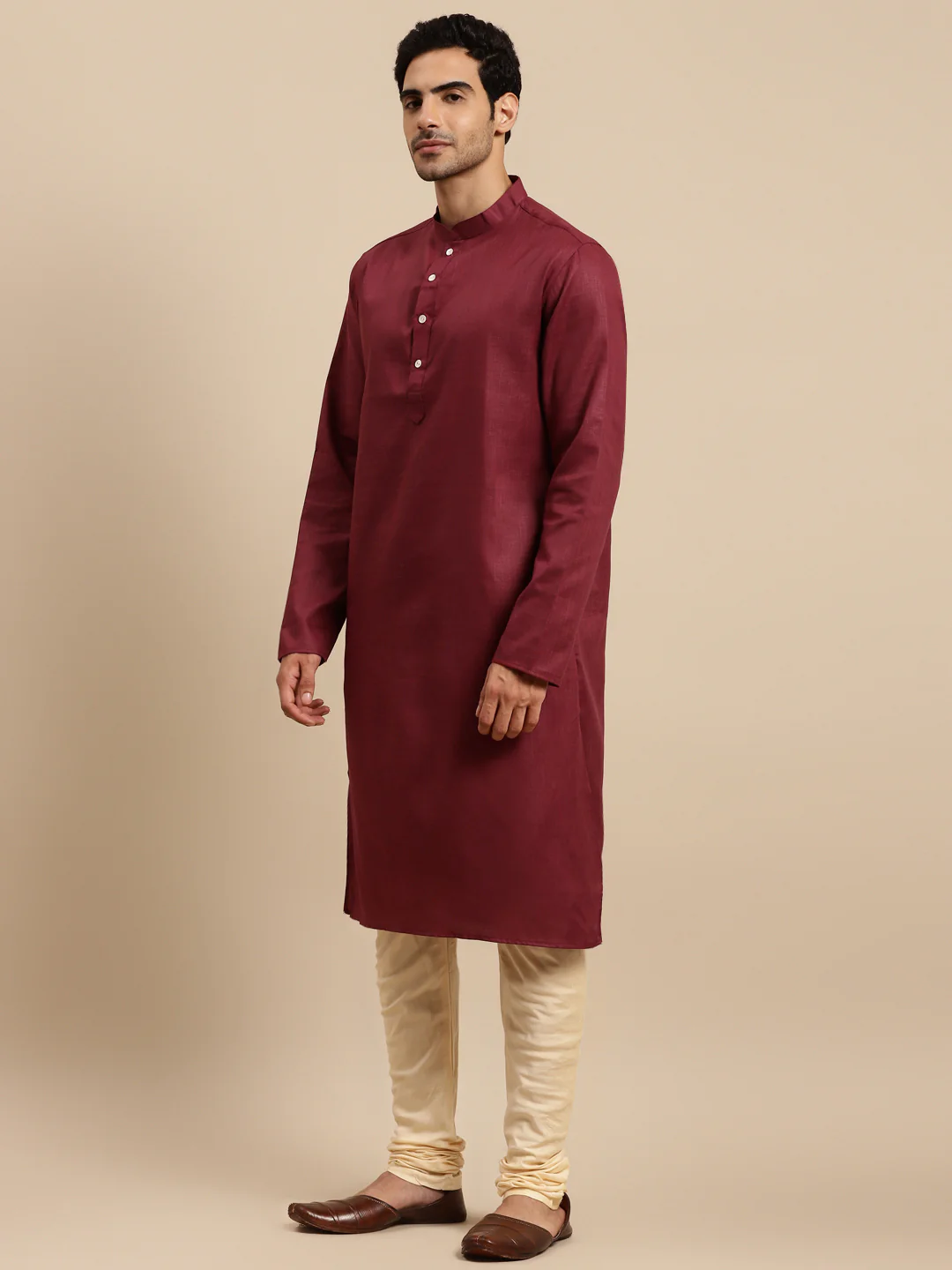 Men Maroon kurta jacket set - Image 3