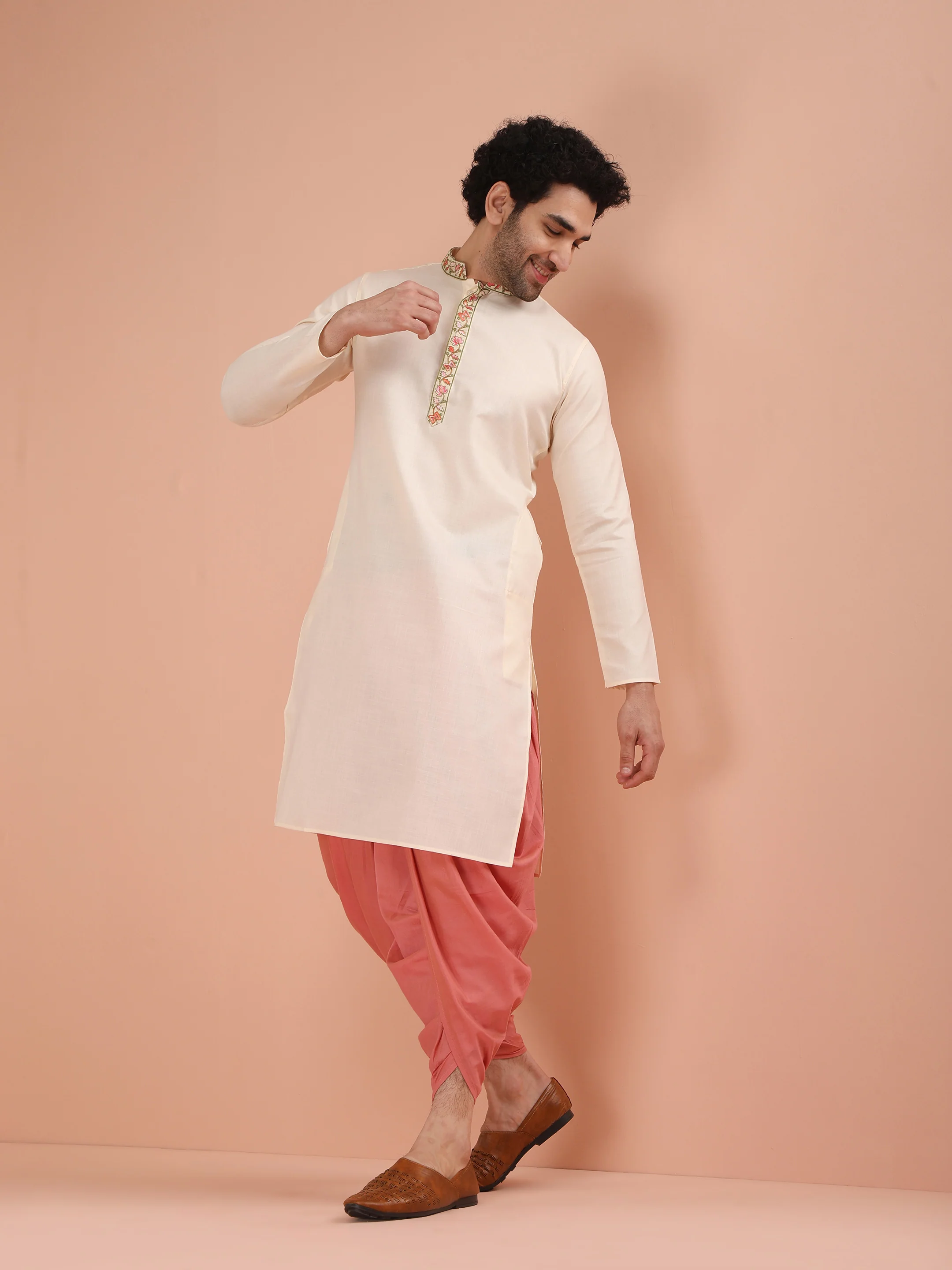Cream Kurta with Embroidered Placket - Image 5
