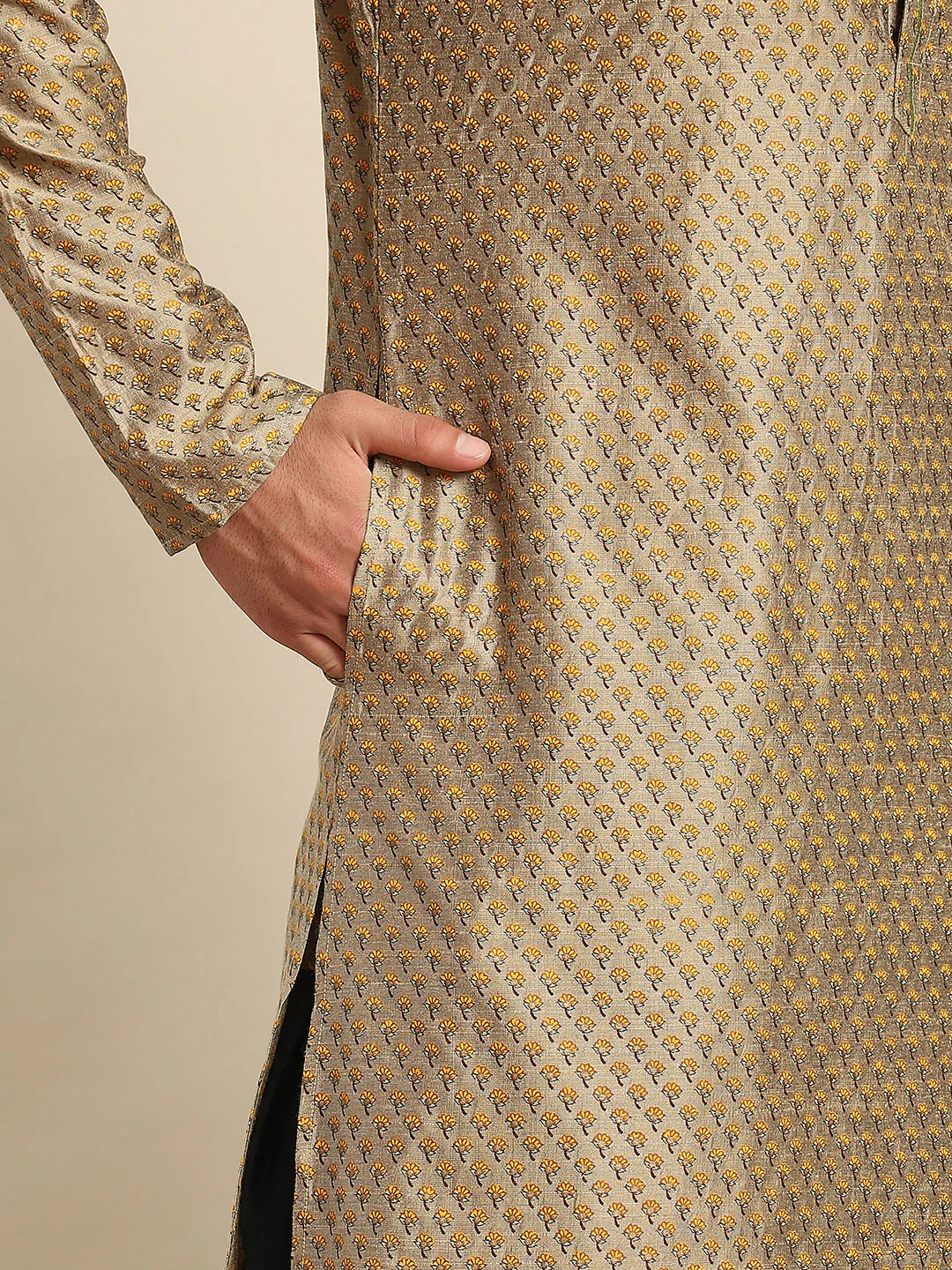 Men Gold Kurta Set - Image 5