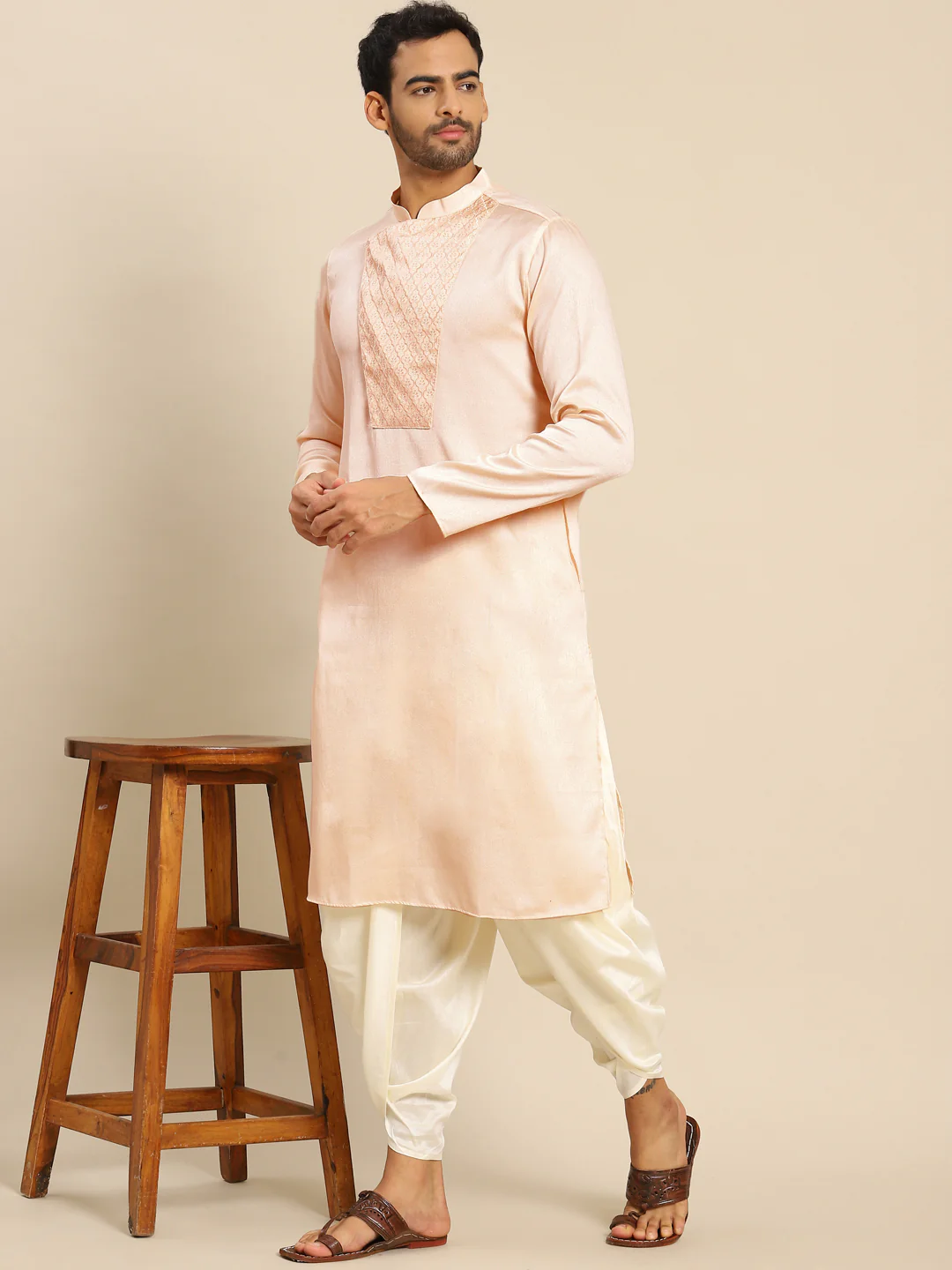 Kisah men peach kurta set - Image 2