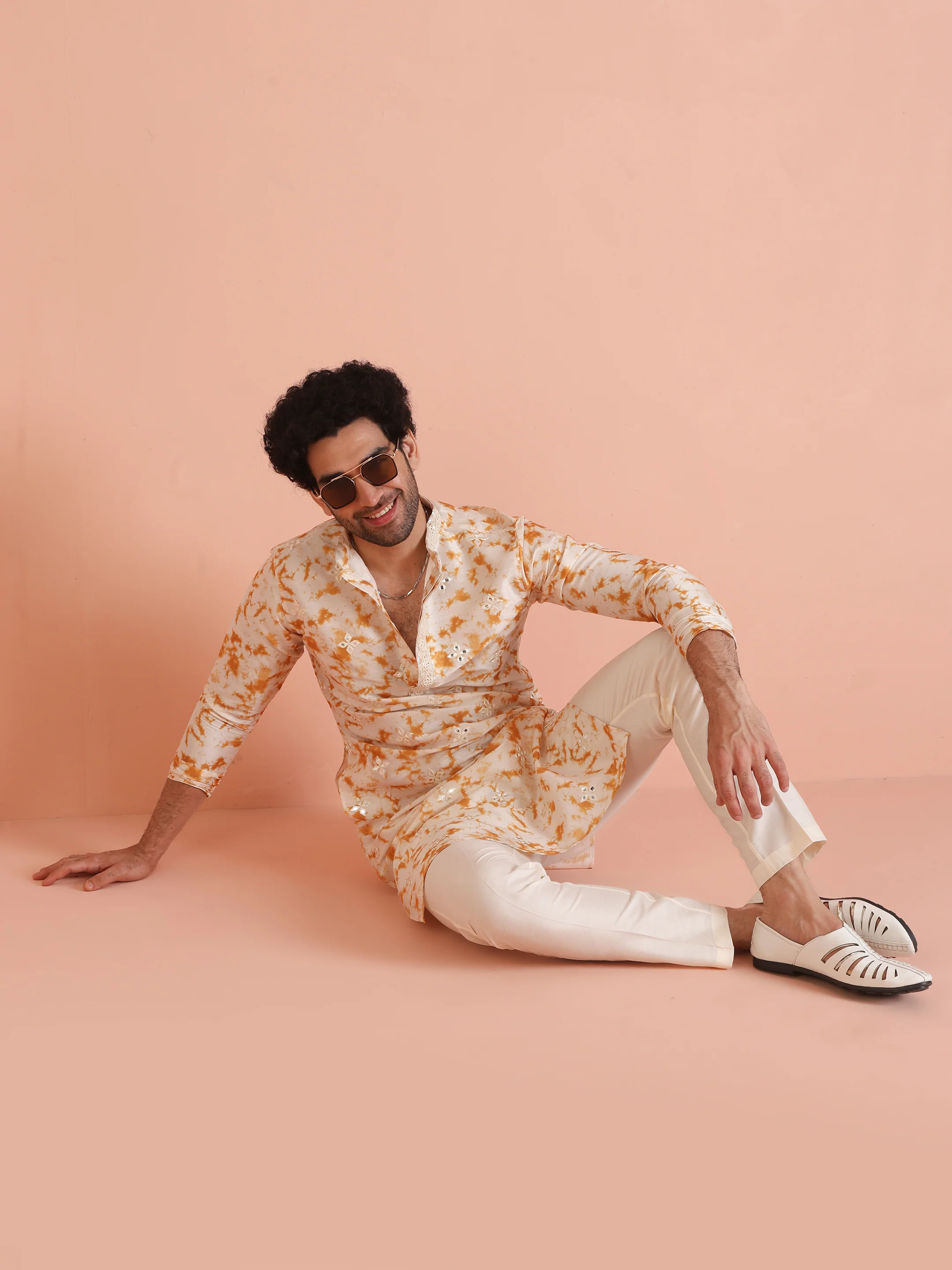 Beige Silk Blend Mirror Work Kurta - Image 8