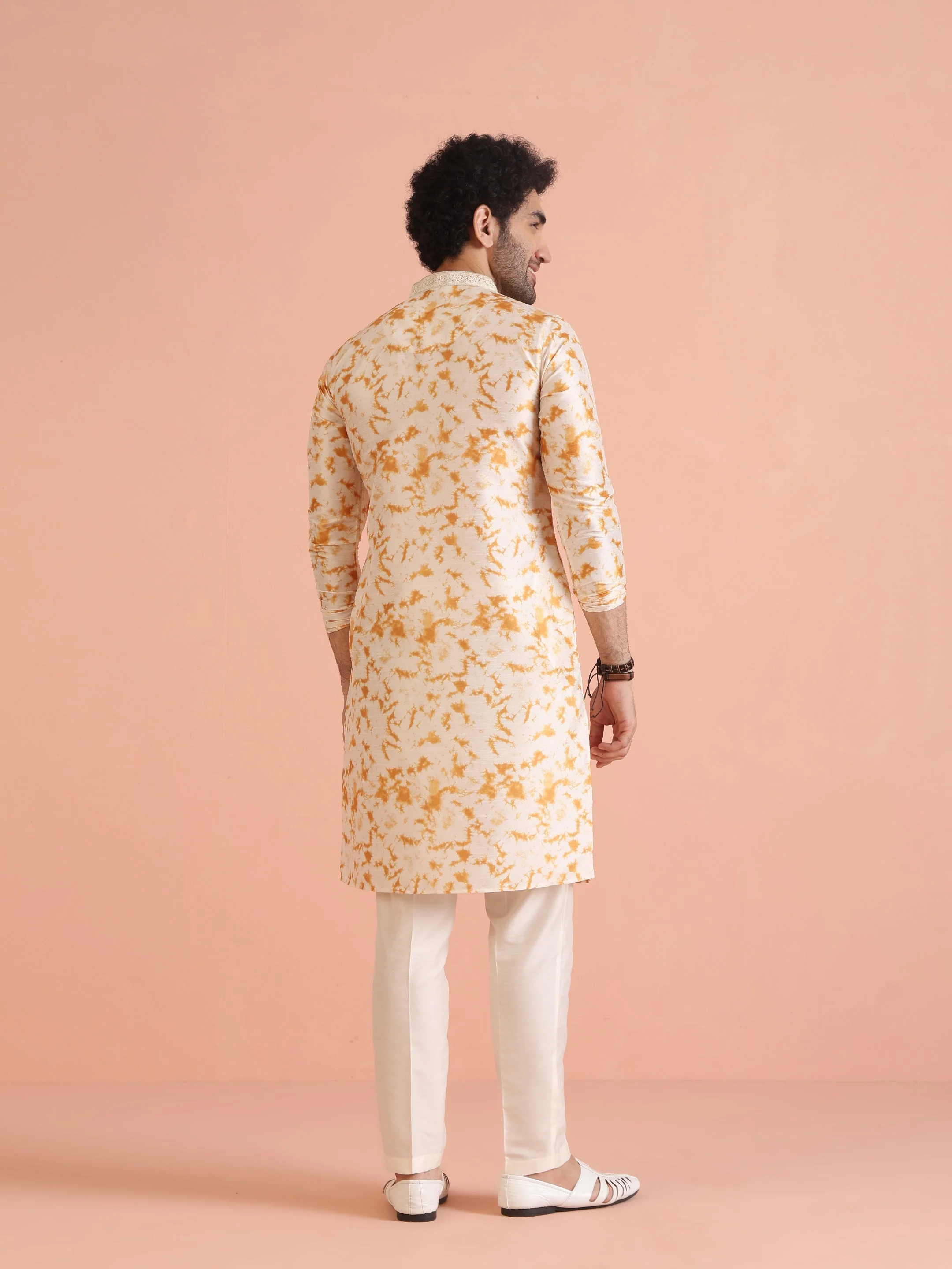 Cream Cotton Silk Mirror Work Kurta Trouser Set - Image 9