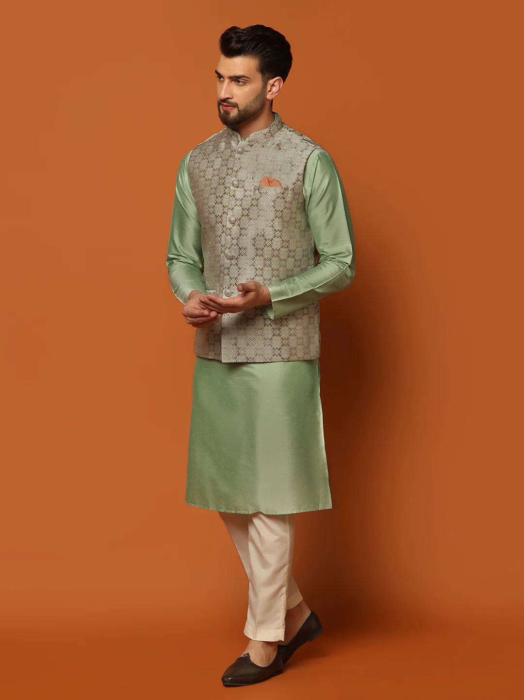 Grey Golden Woven Nehru Jacket Kurta Trouser Set - Image 3