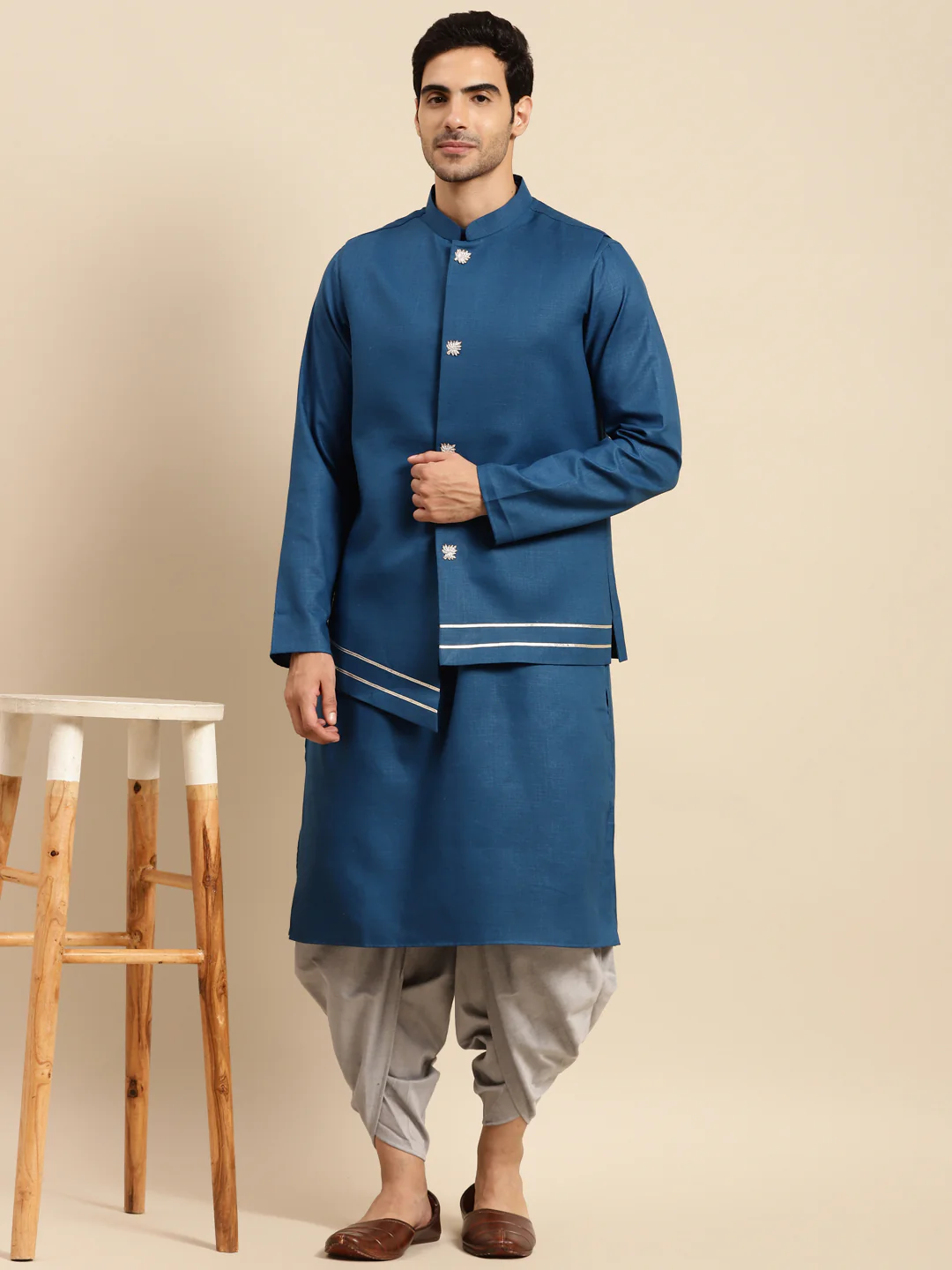 Kisah men Turquoise Blue kurta jacket set - Image 7