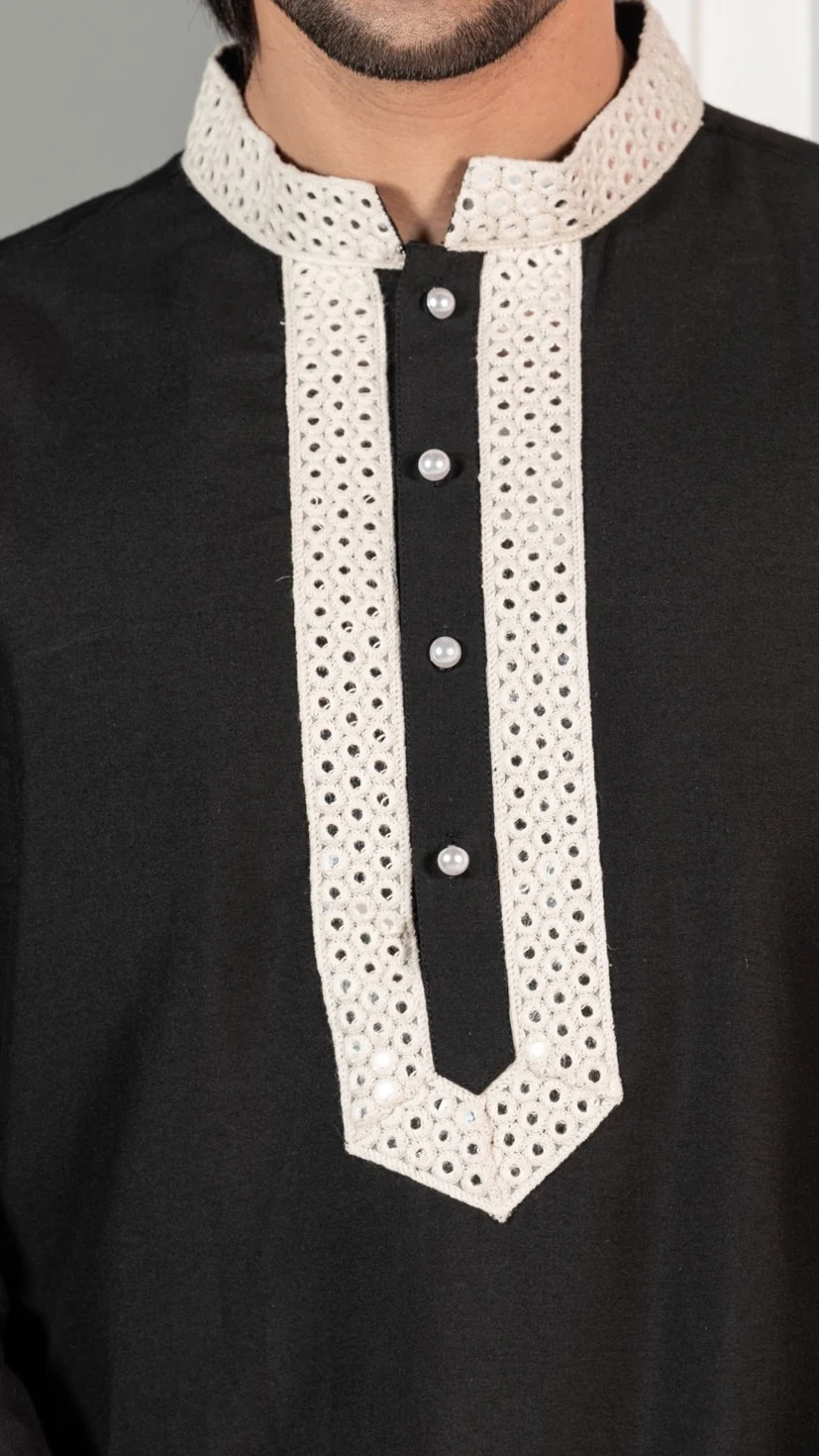 Men Black Kurta - Image 4