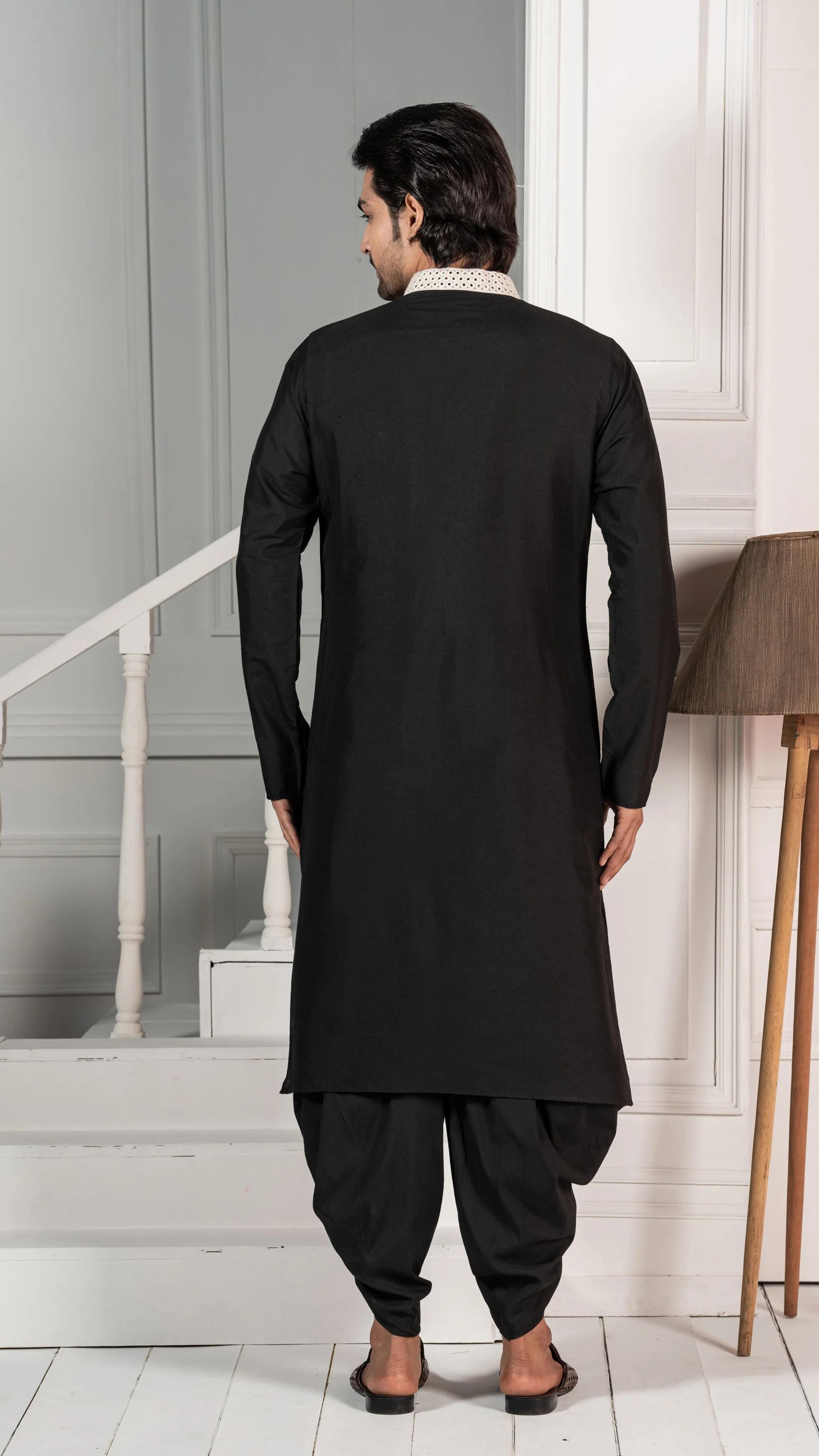Men Black Kurta - Image 5