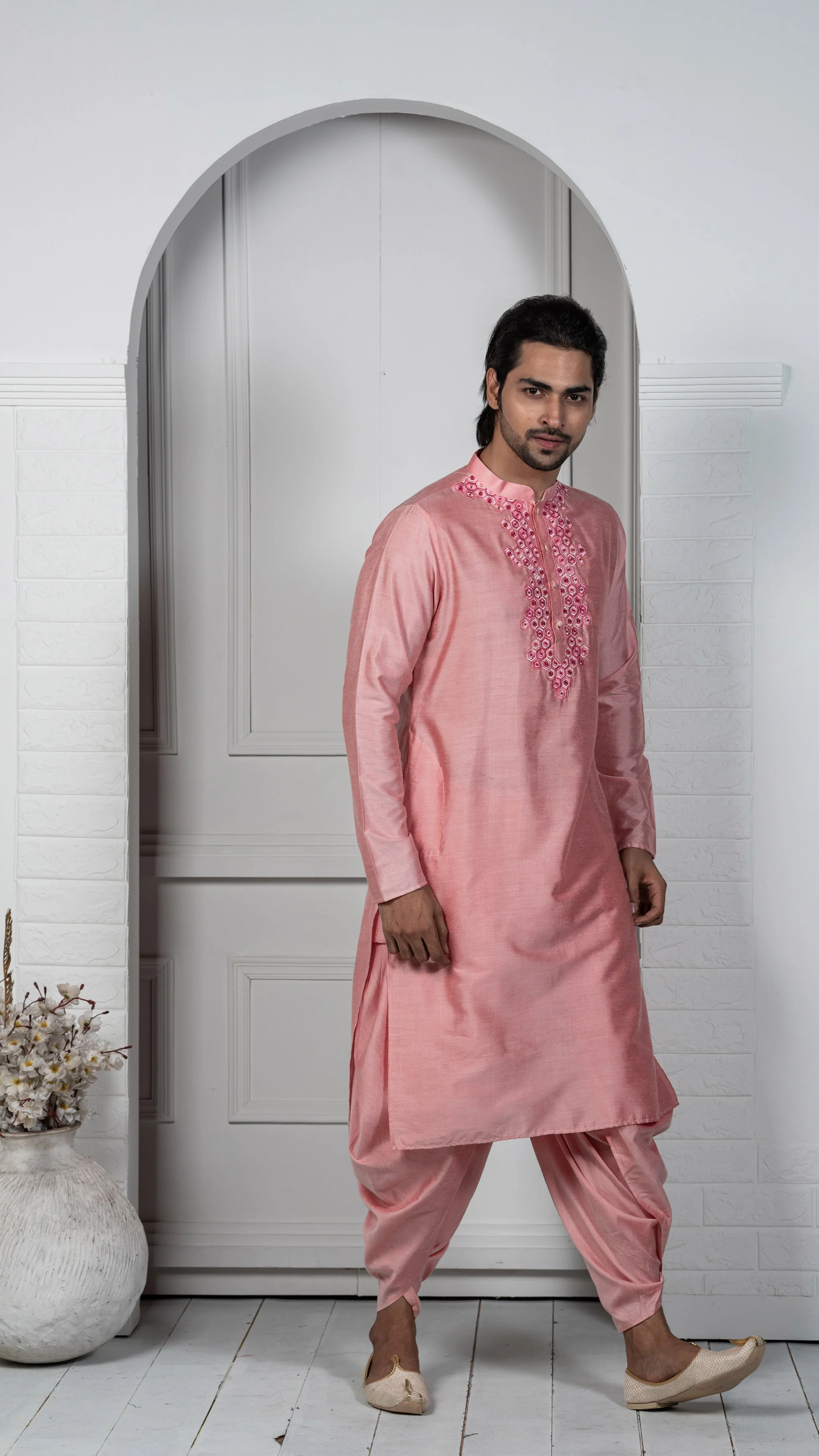 Kisah Men Pink Kurta Set - Image 2