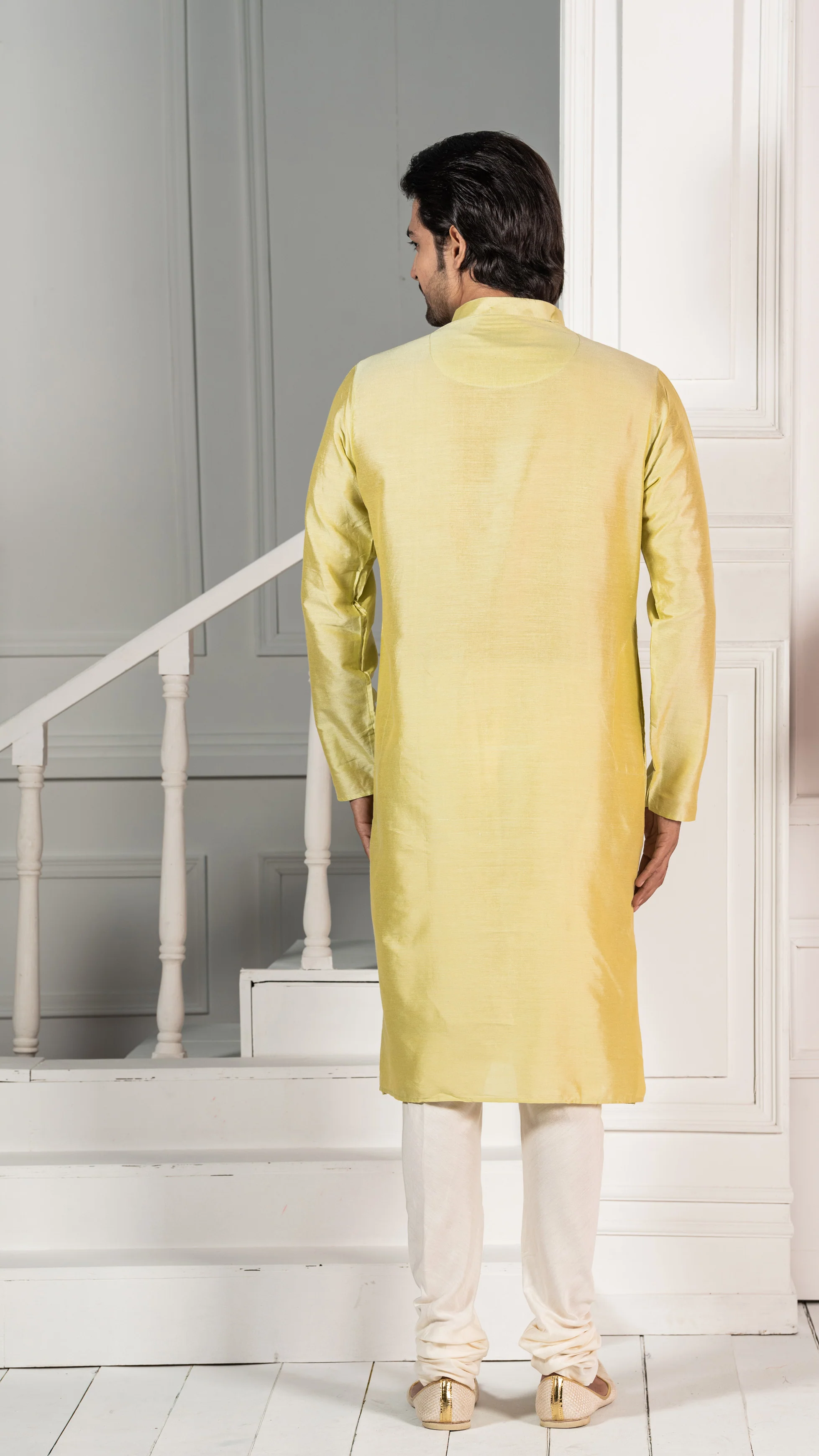 Kisah Men Green Kurta Set - Image 4